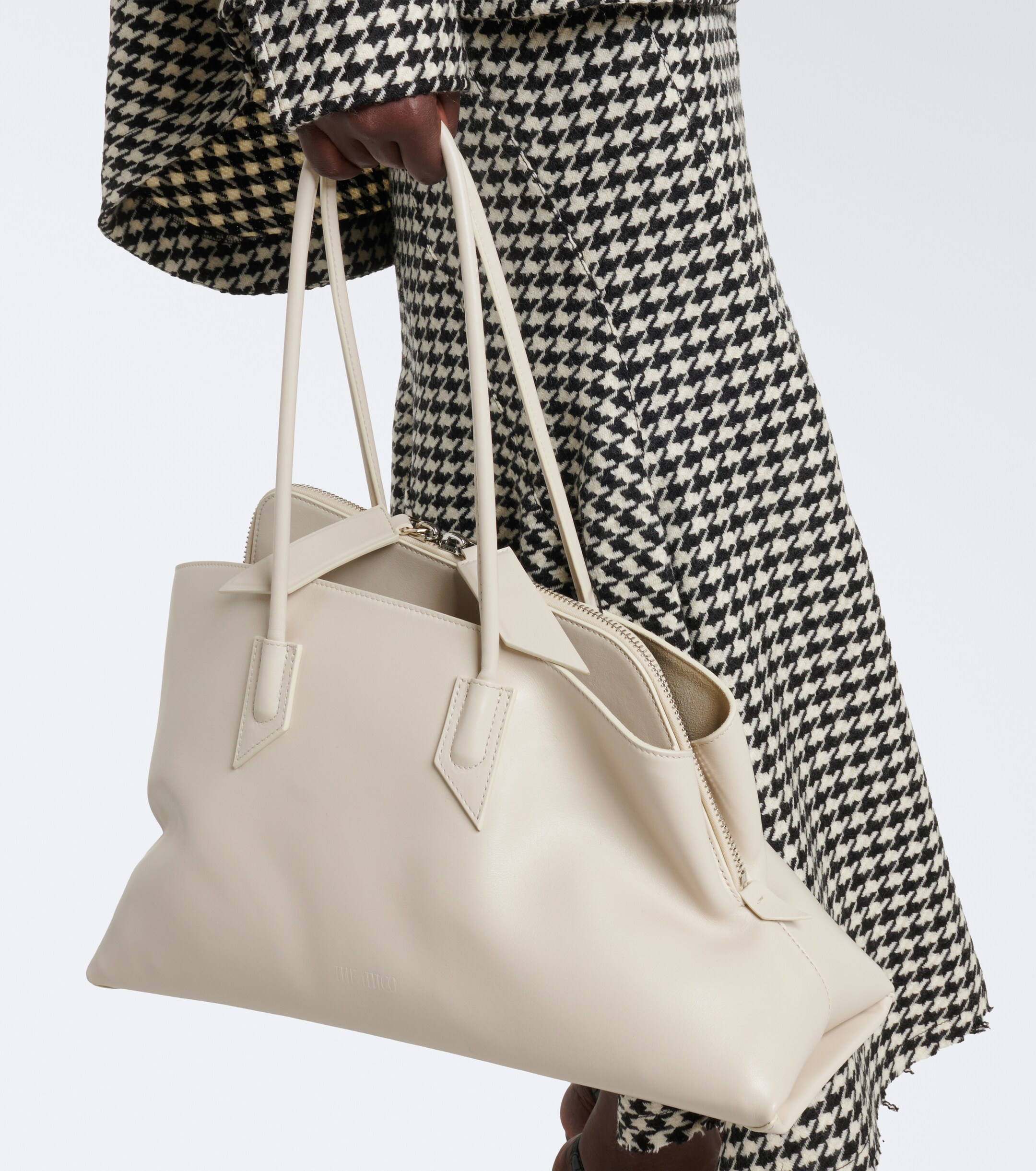 THE ATTICO La Passeggiata Medium leather tote bag