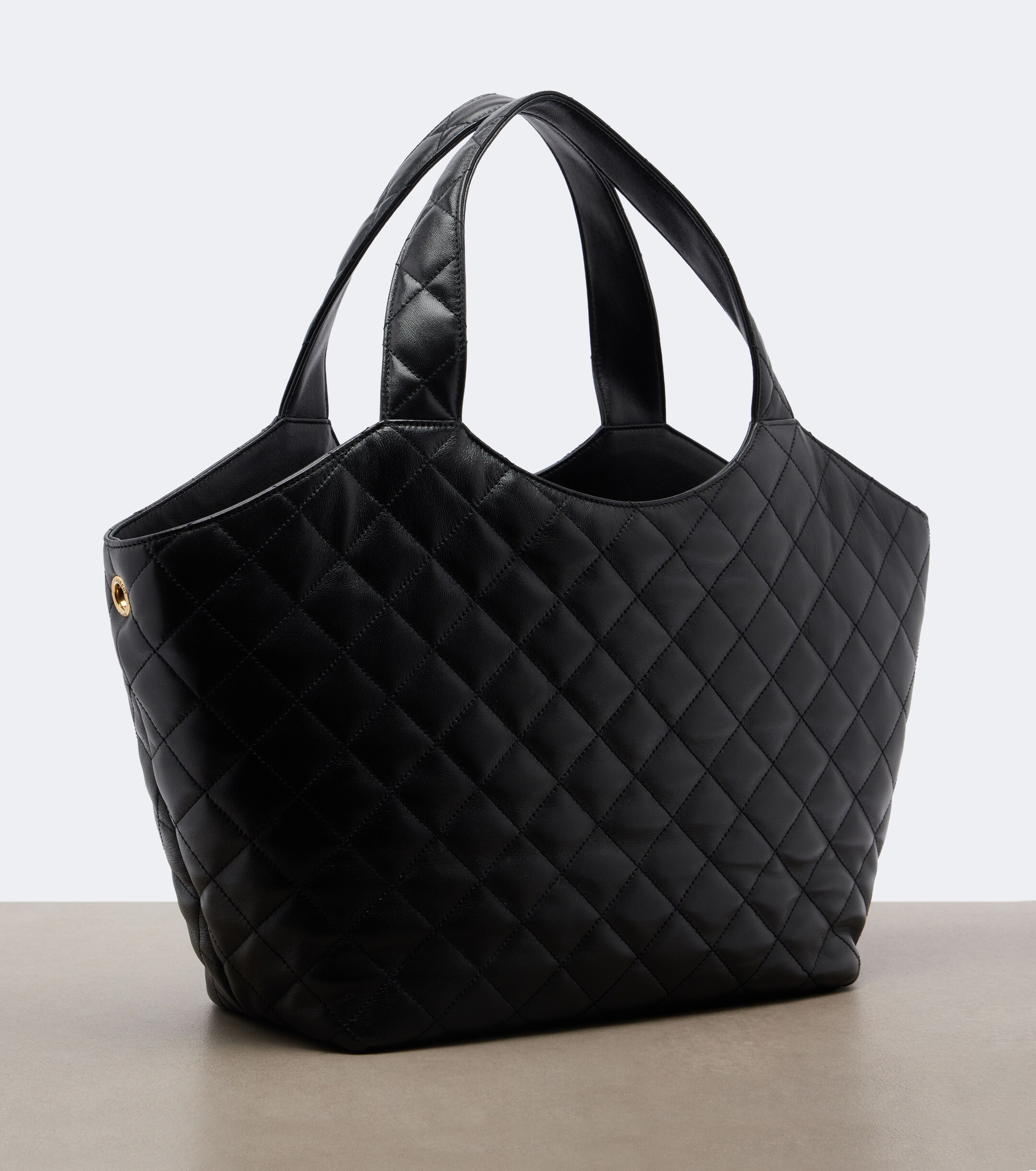 Saint Laurent Icare Medium quilted leather shopper