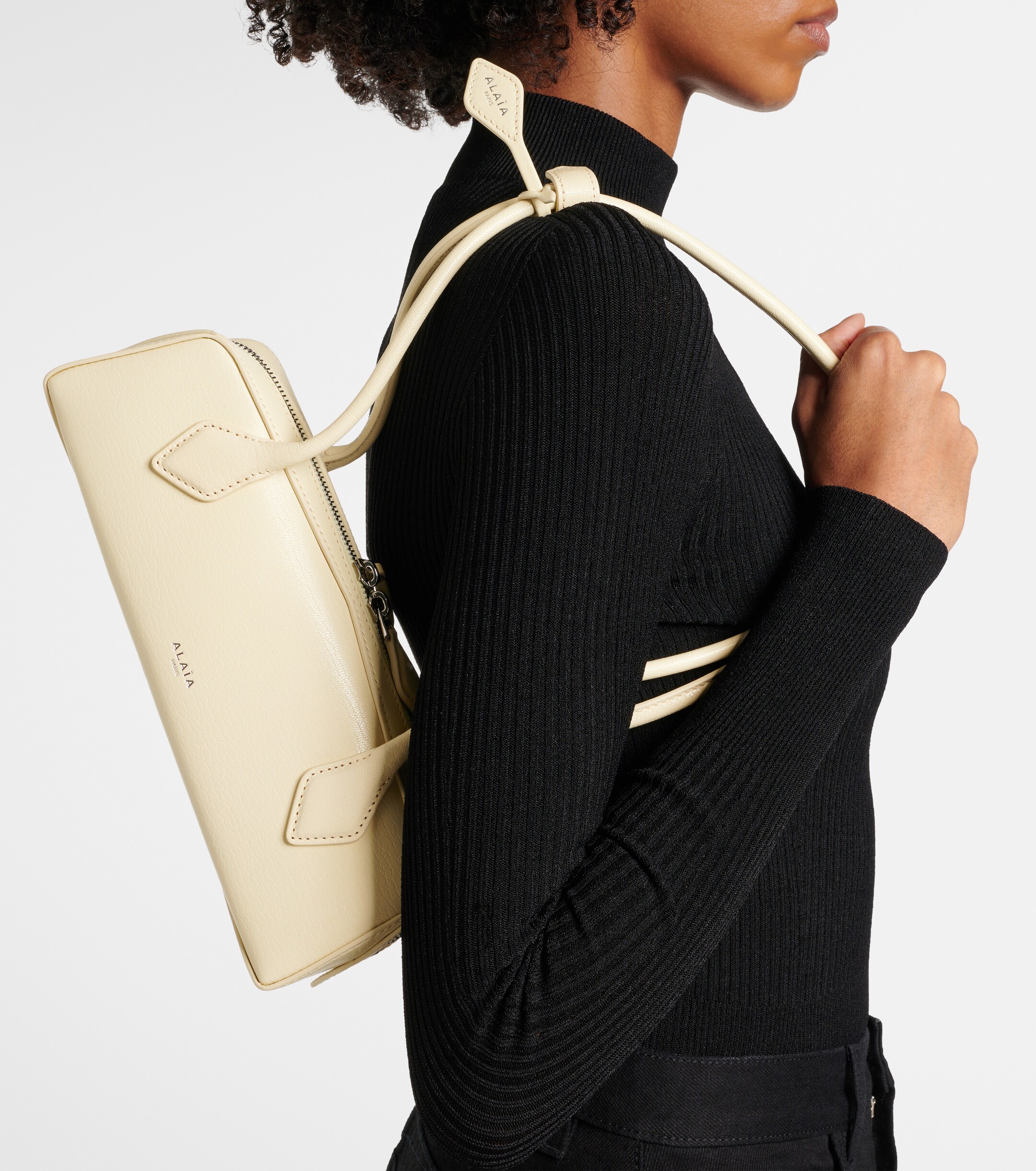Alaïa Le Teckle Small leather shoulder bag