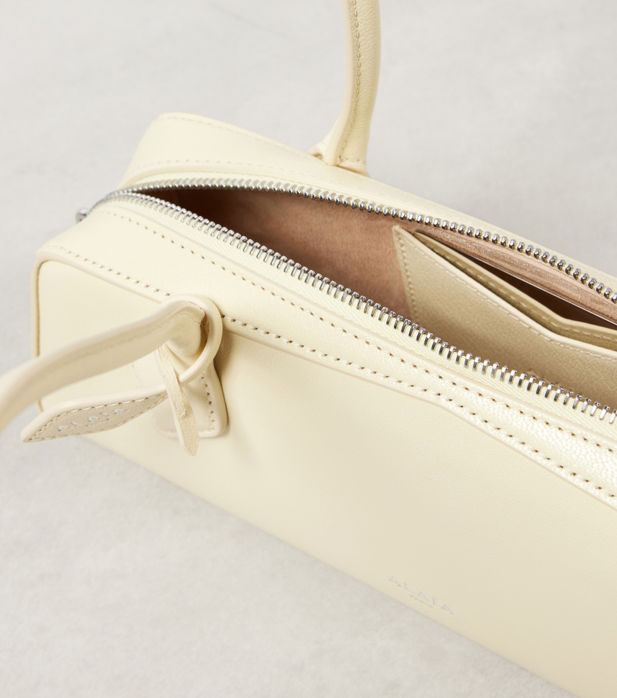 Alaïa Le Teckle Small leather shoulder bag