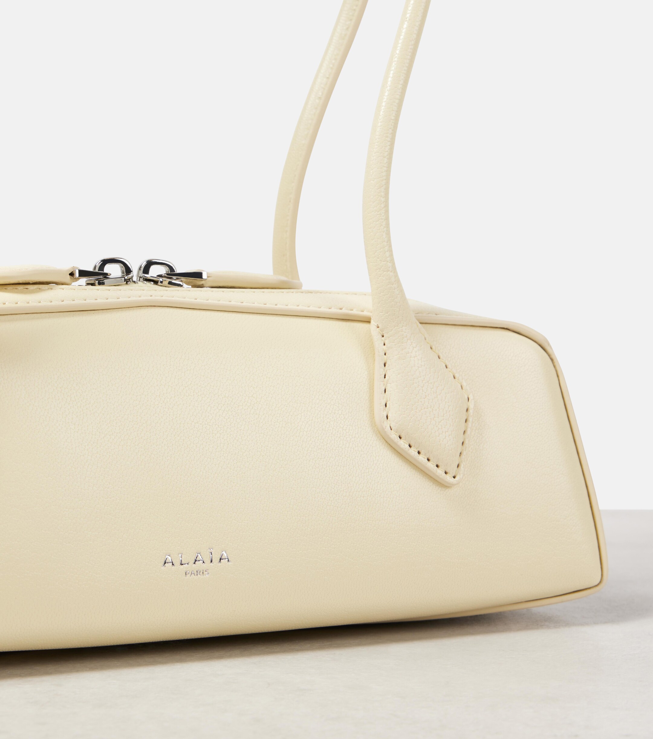Alaïa Le Teckle Small leather shoulder bag