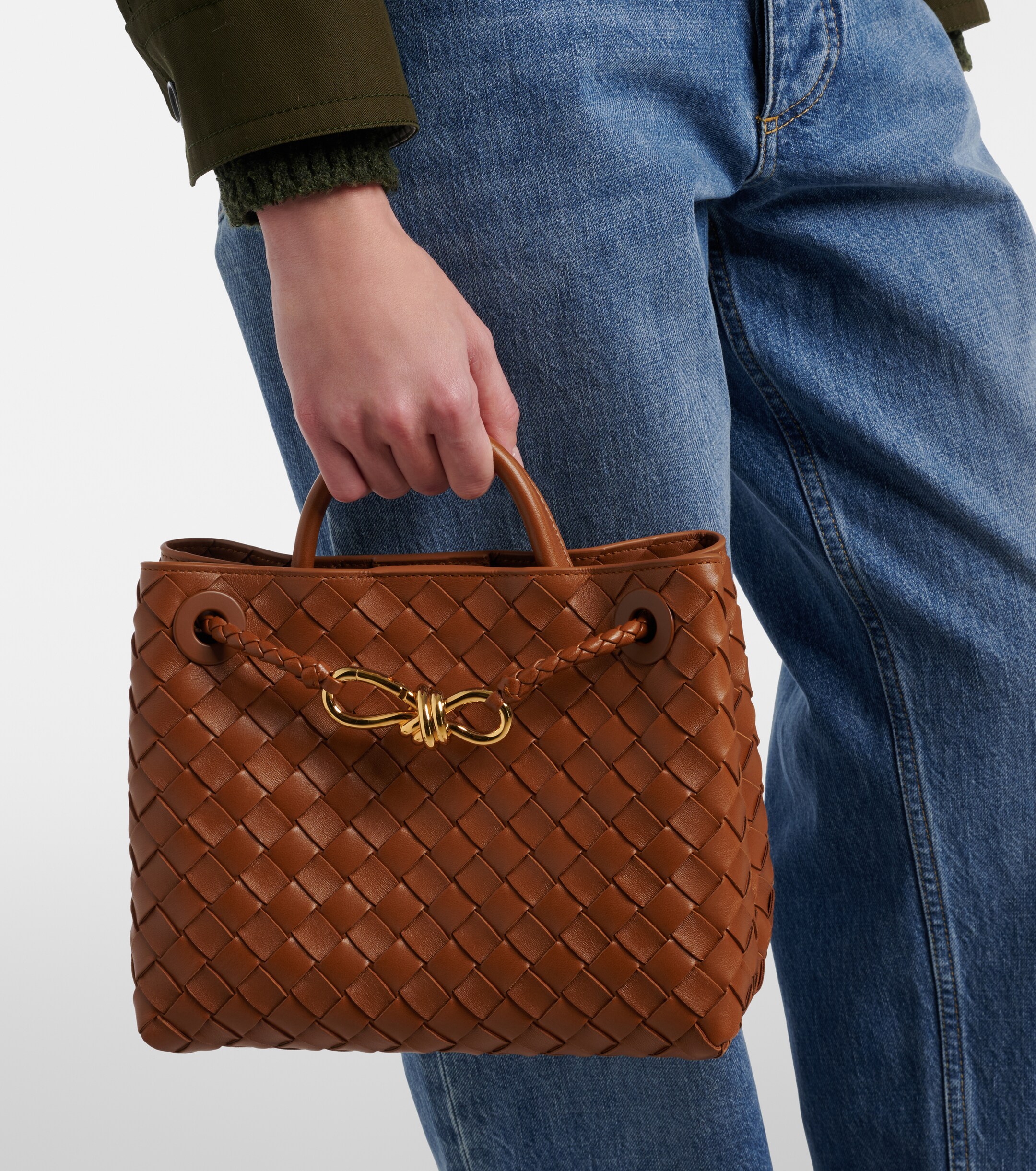 Bottega Veneta Andiamo Small Intrecciato leather tote bag