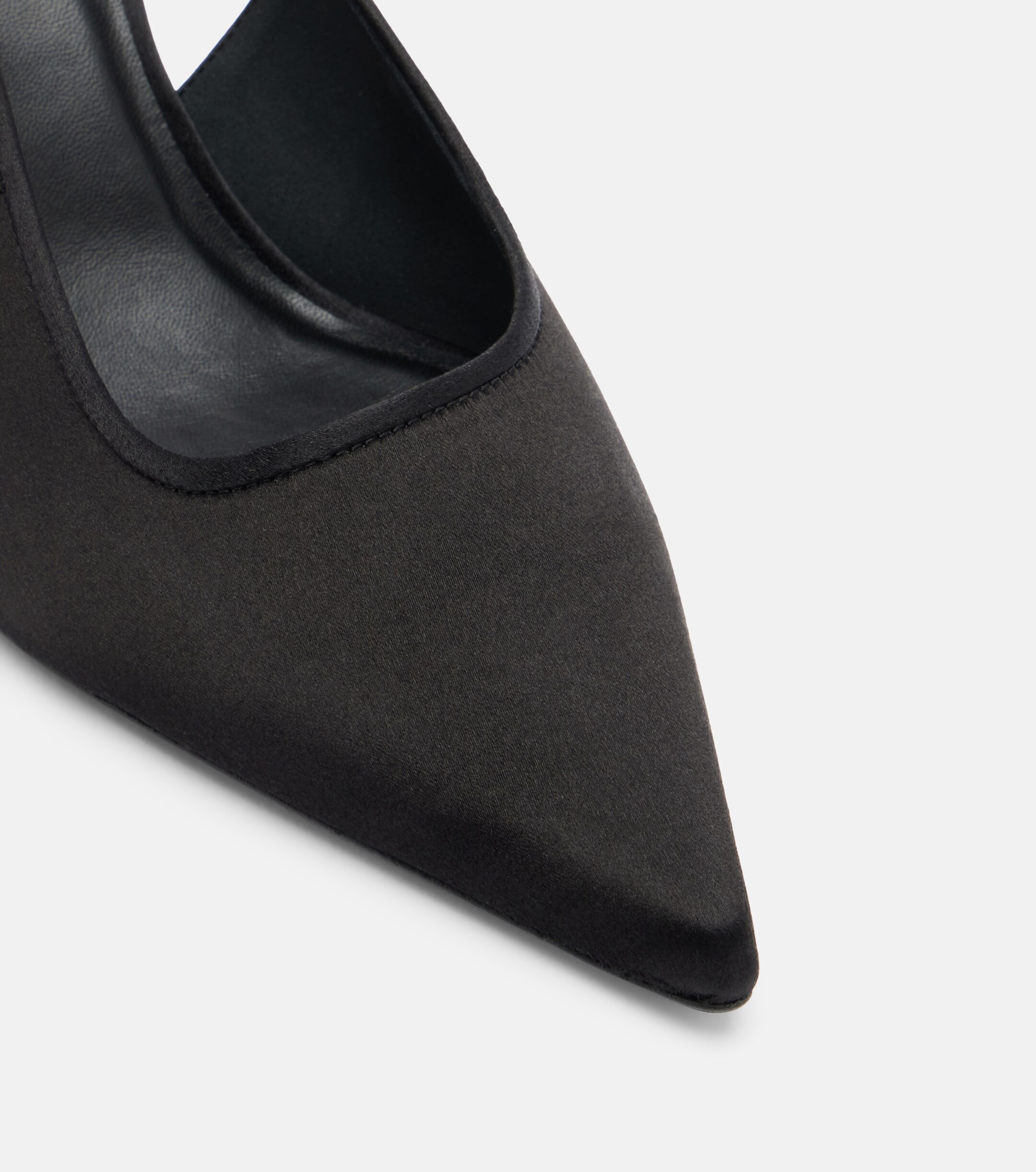 Max Mara Max Mara Satin slingback pumps