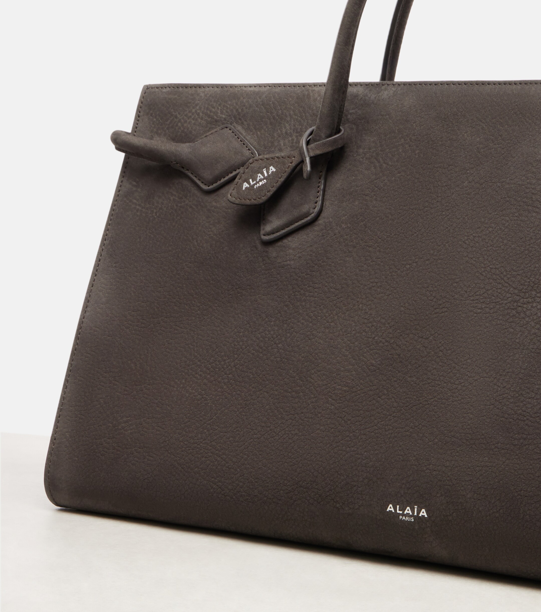 Alaïa Le Teckel Large leather shoulder bag
