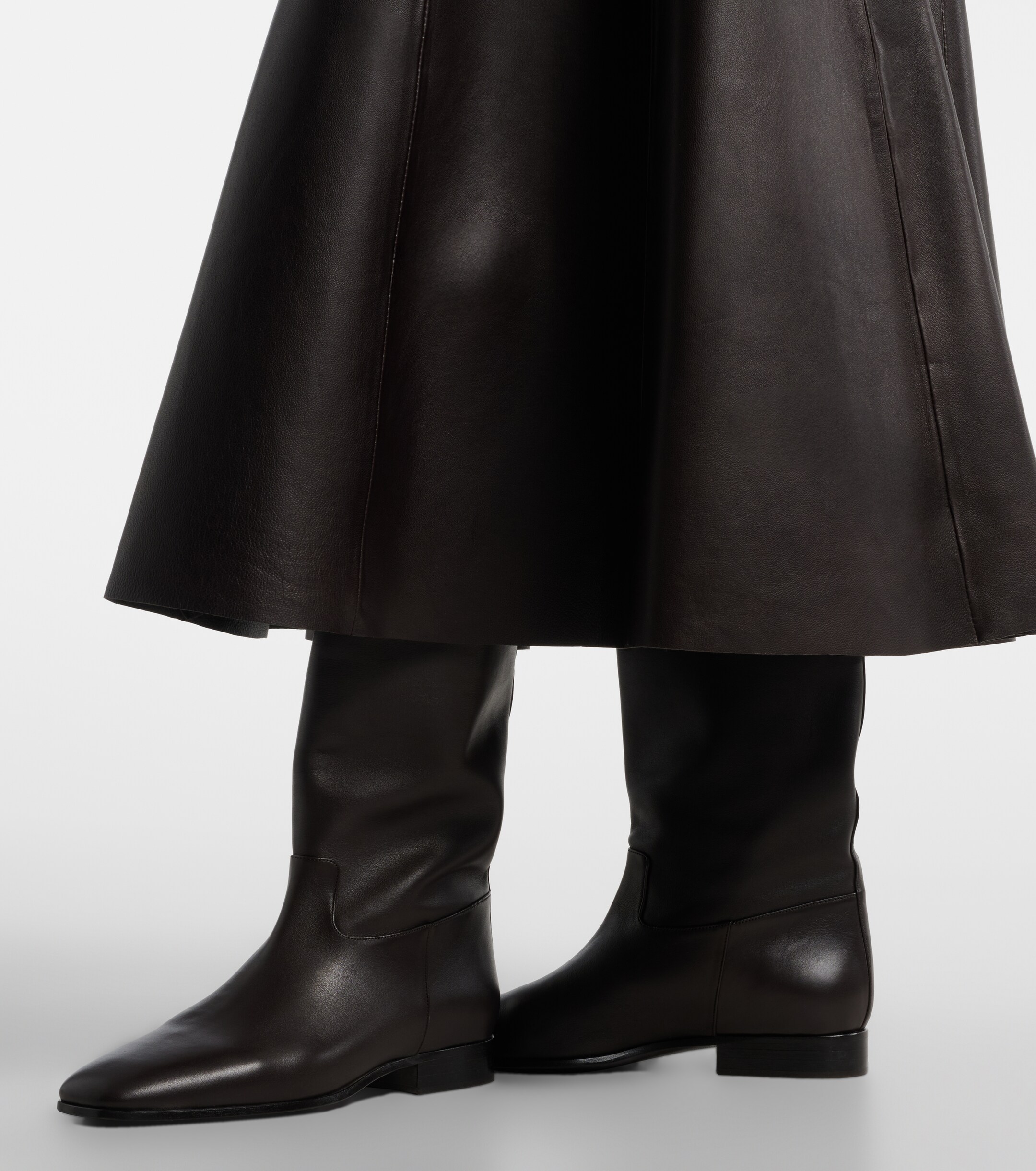 Herbert Levine Herbert Levine Rein It In leather knee-high boots