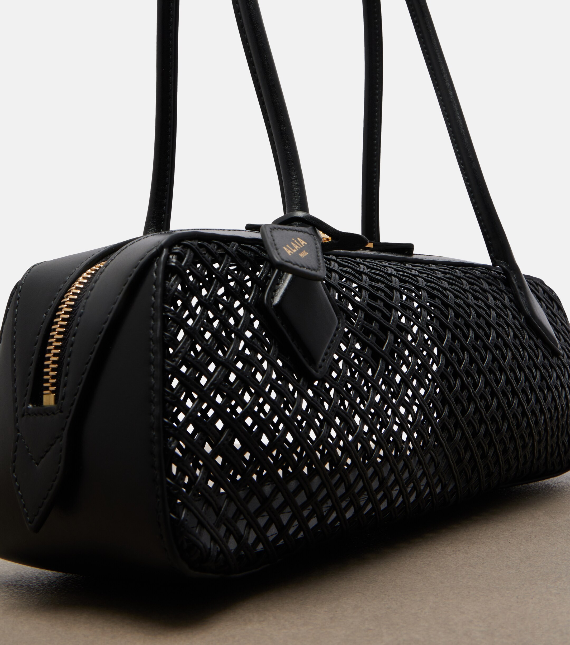 Alaïa Le Teckel Medium woven leather shoulder bag