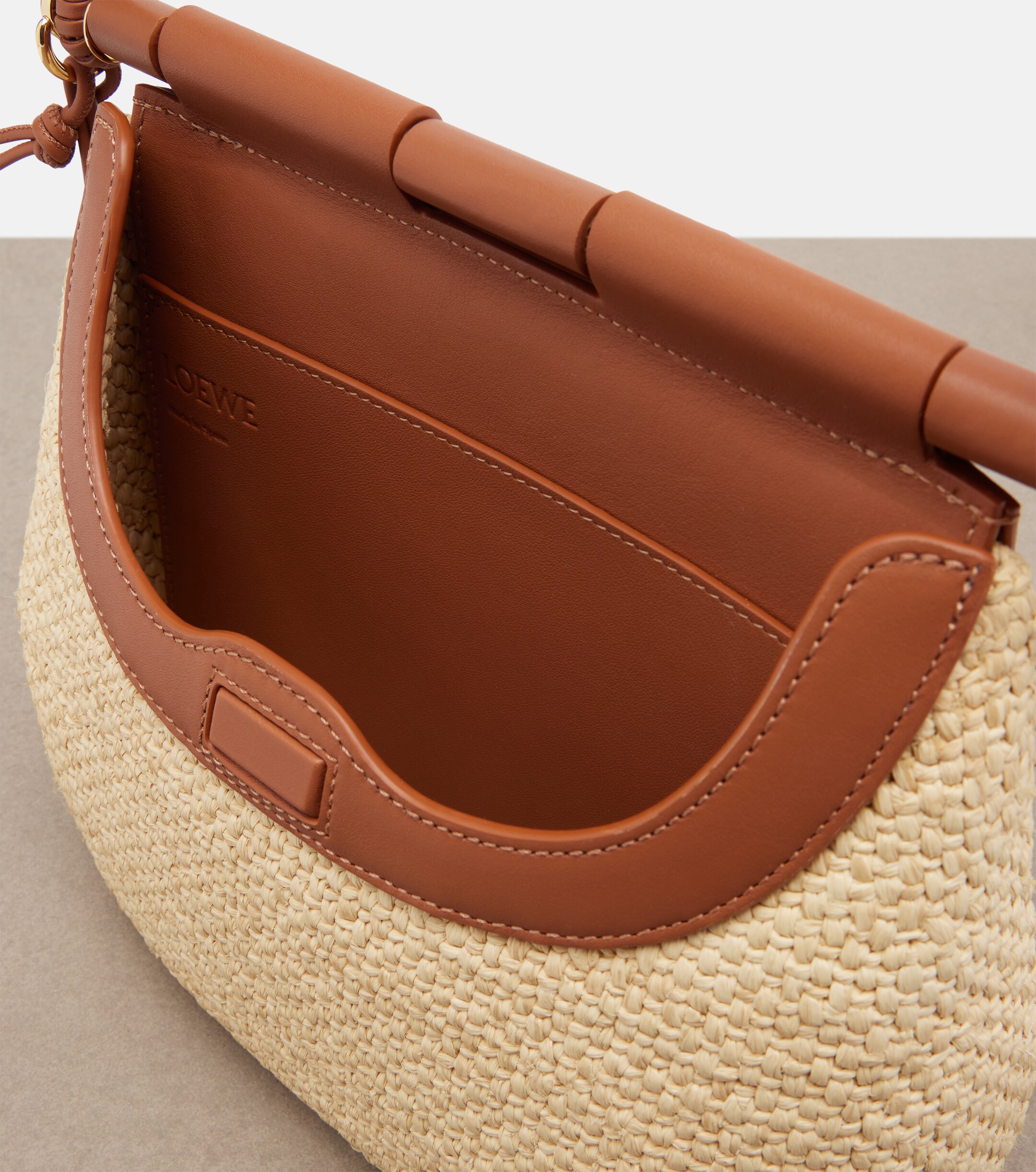 Loewe Paula's Ibiza Pescador Medium raffia shoulder bag