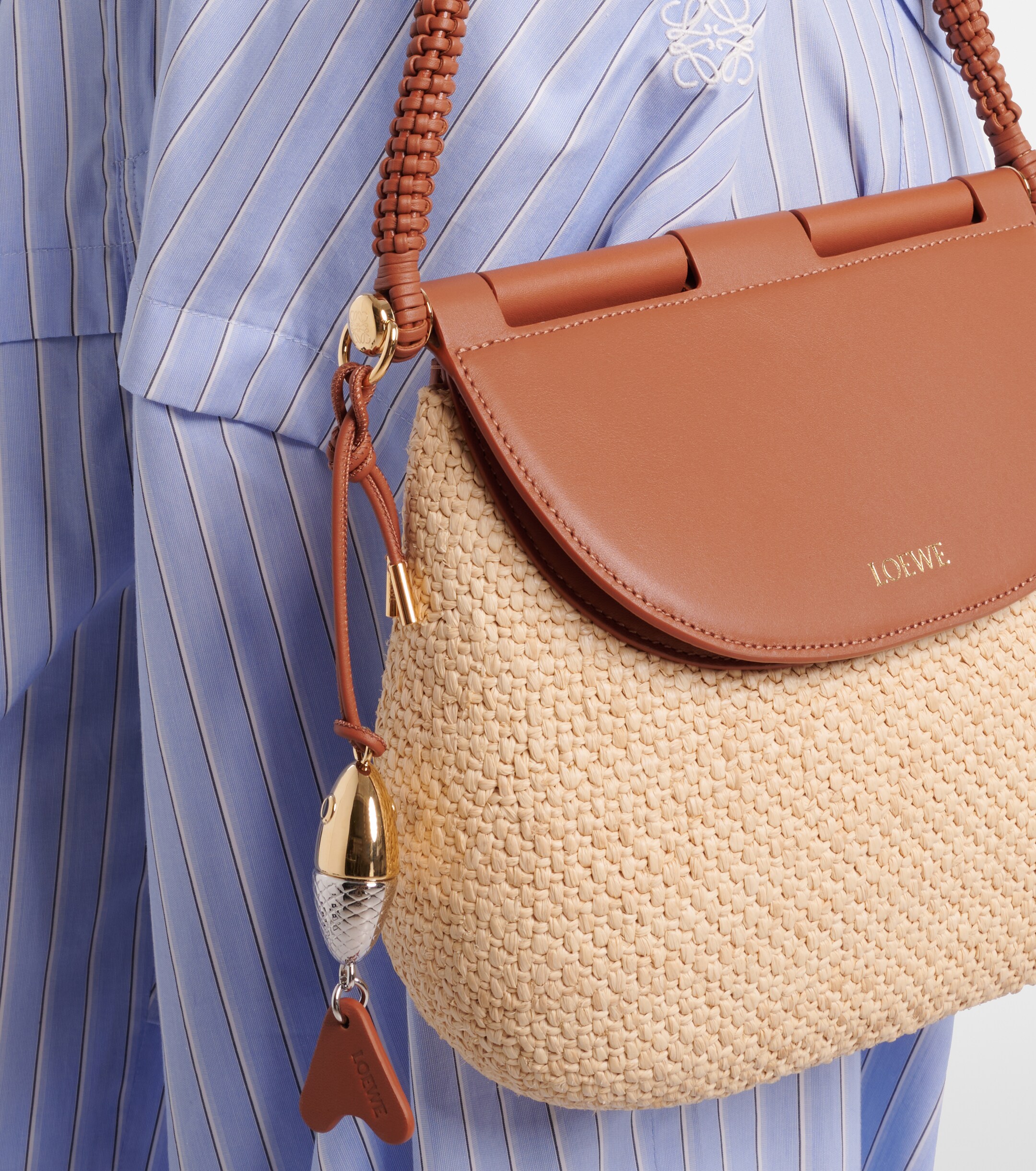 Loewe Paula's Ibiza Pescador Medium raffia shoulder bag