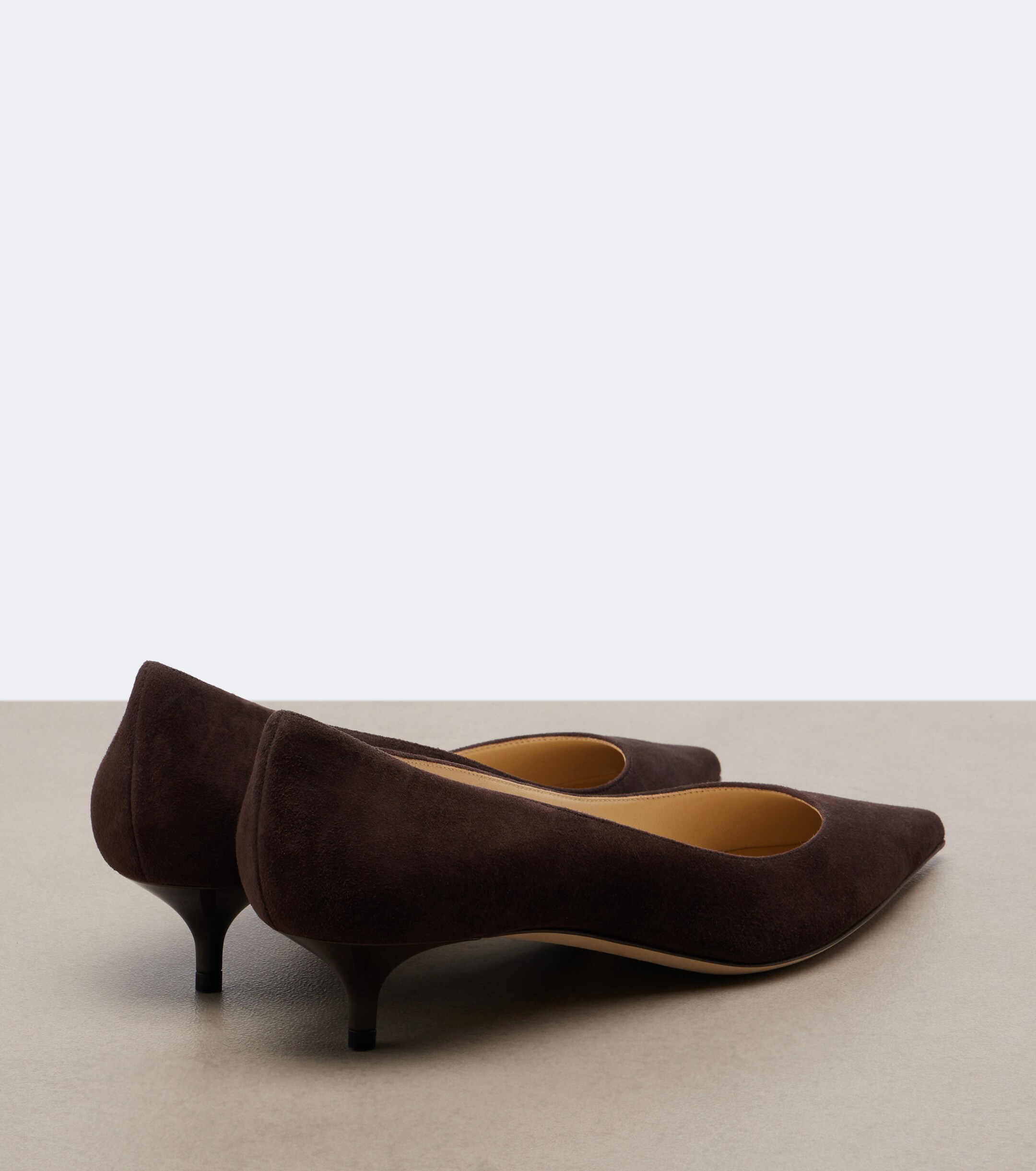 JIMMY CHOO Jimmy Choo Amelia suede pumps