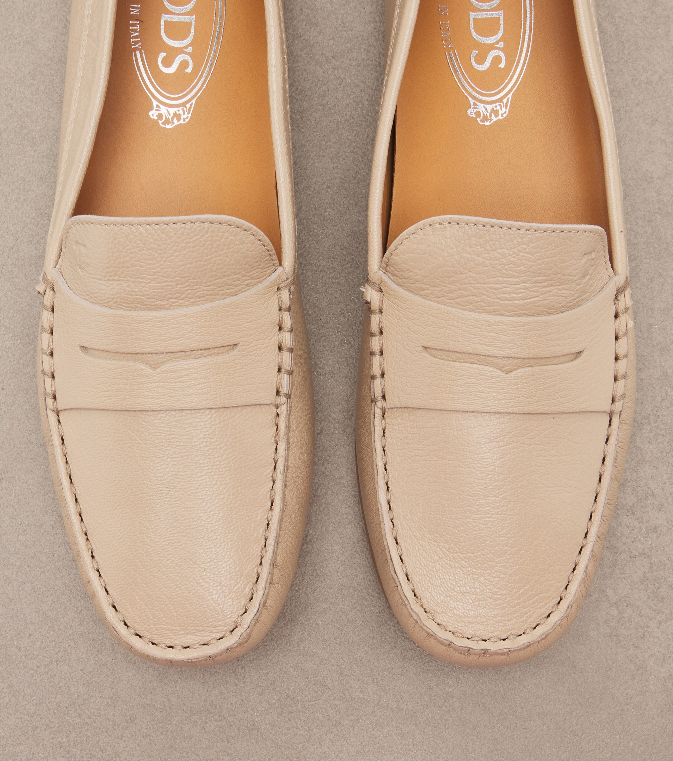 Tod's Tod's Gommino leather driving shoes