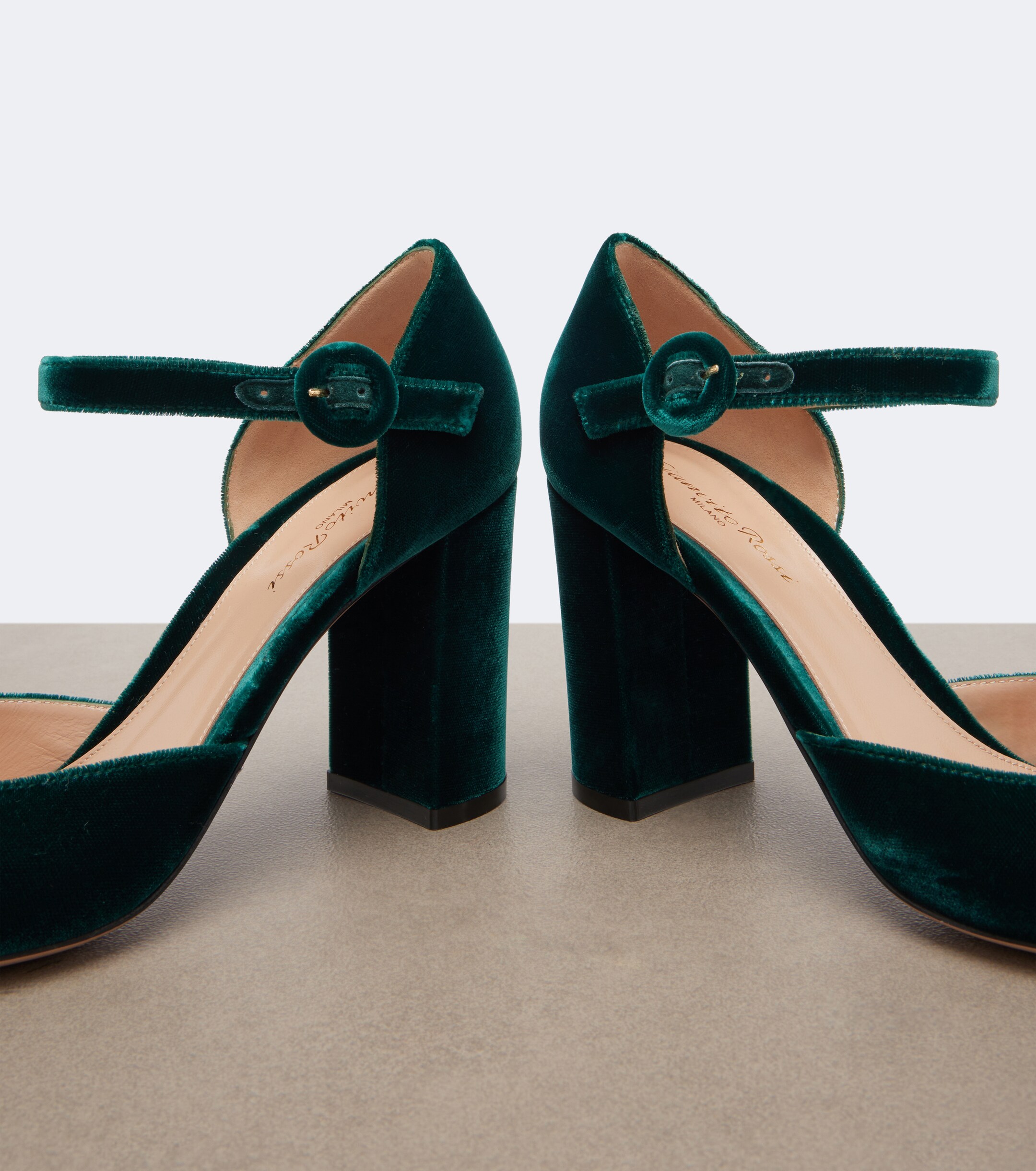 GIANVITO ROSSI Gianvito Rossi Leopard-print velvet pumps