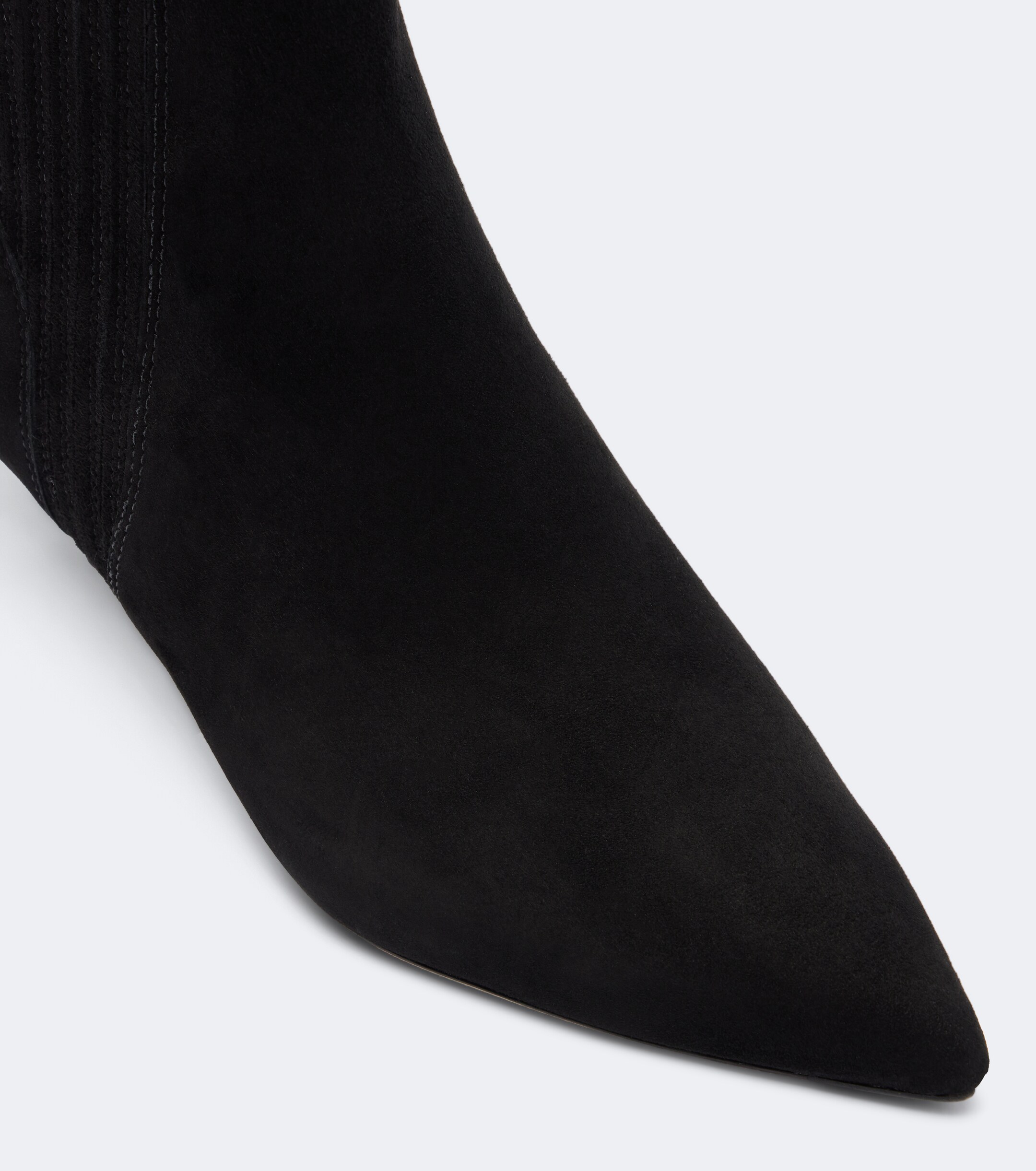 Veronica Beard Veronica Beard Lisa suede ankle boots
