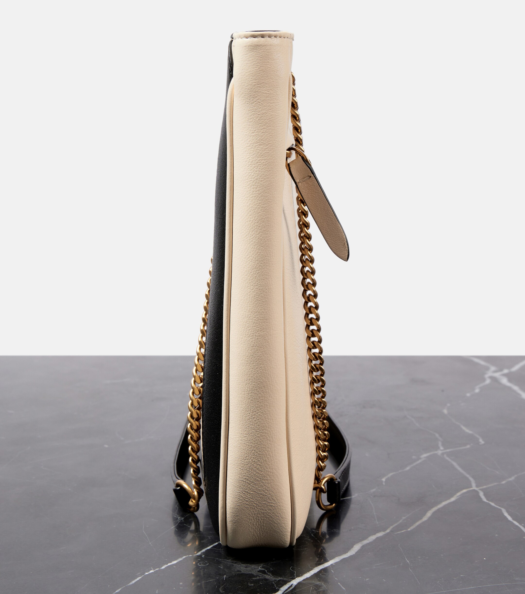Valentino Garavani Viva Superstar Medium leather shoulder bag thumbnail