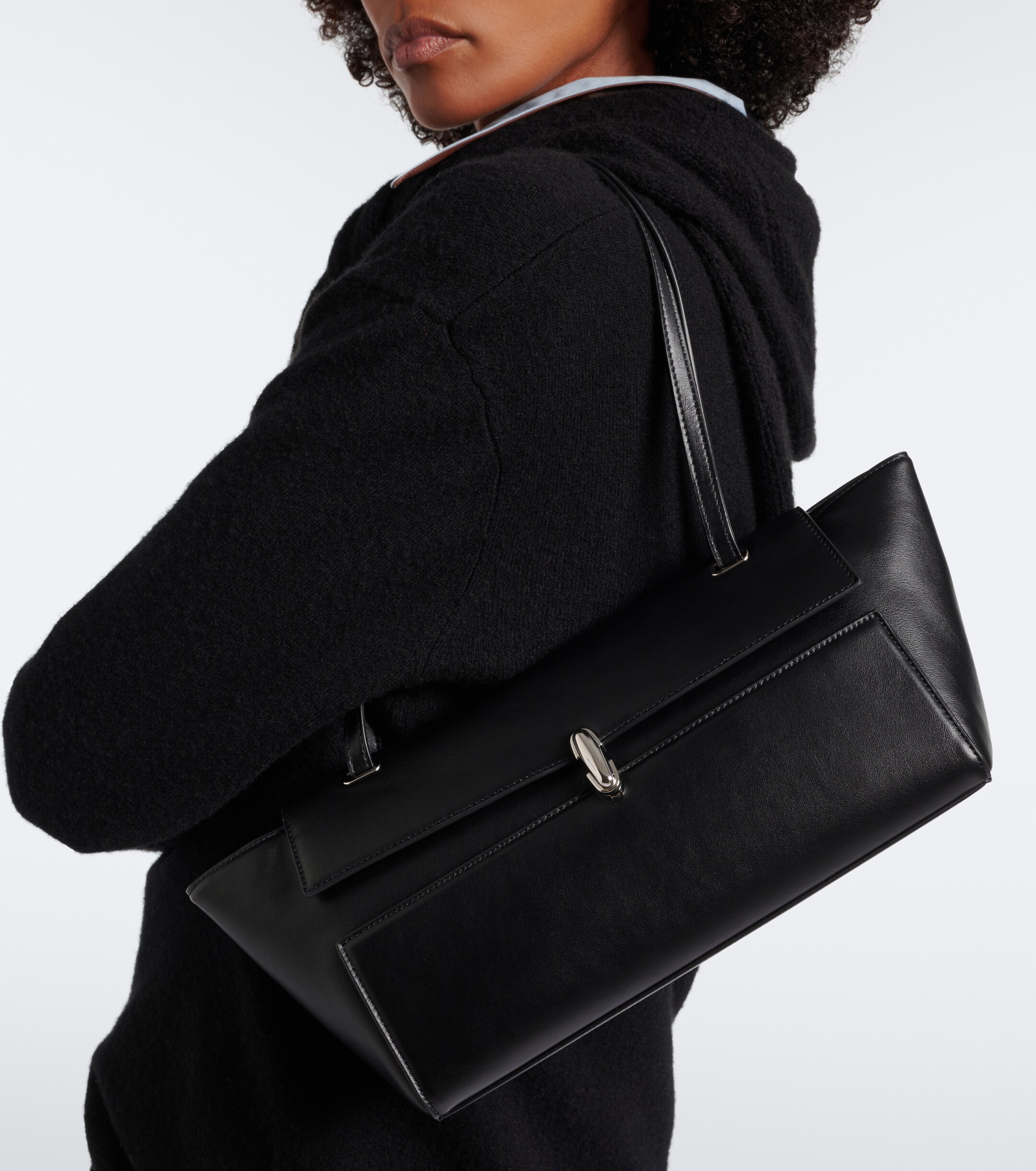 Savette Symmetry Trapeze Medium leather shoulder bag thumbnail