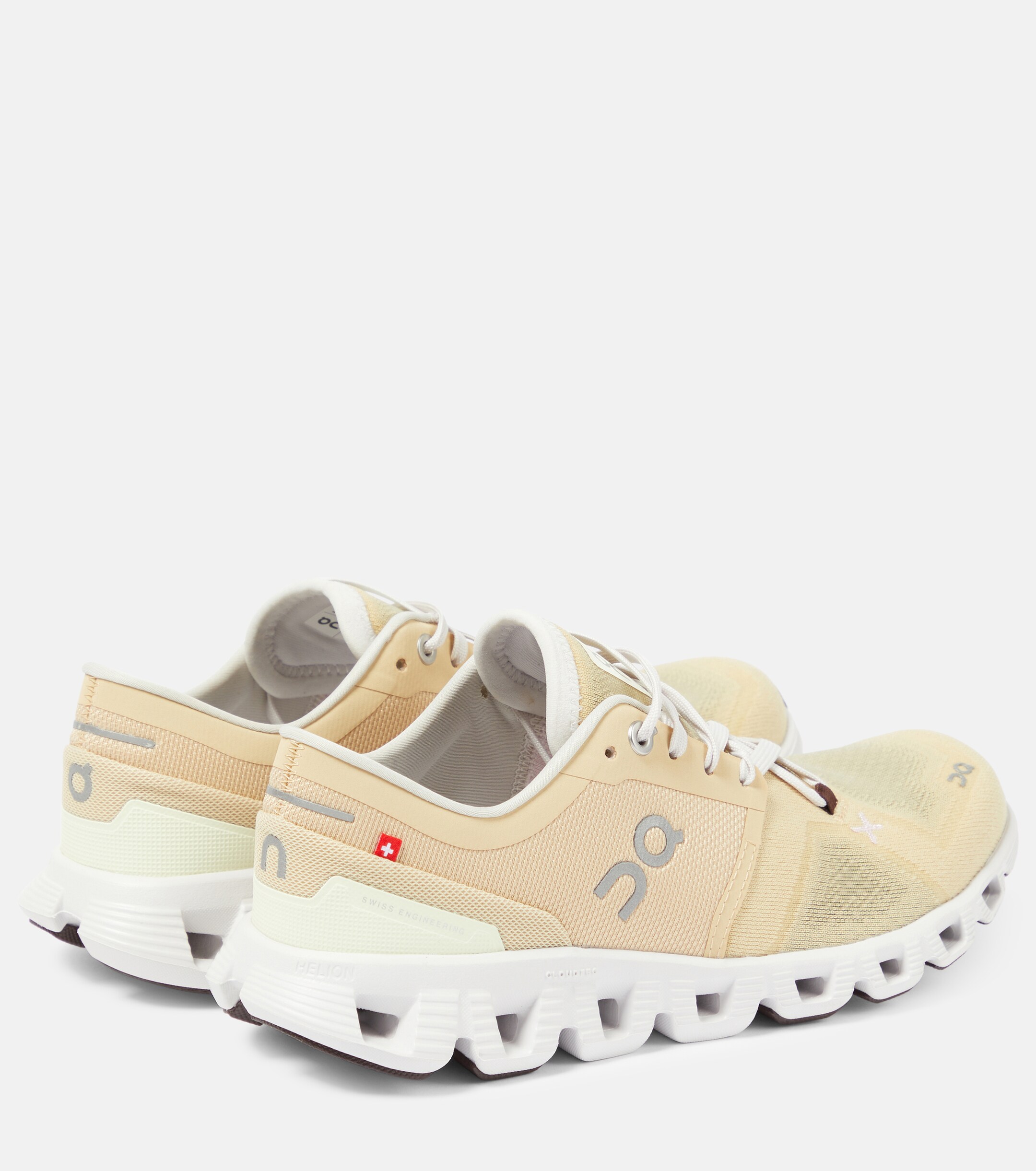 ON Cloud X3 sneakers thumbnail