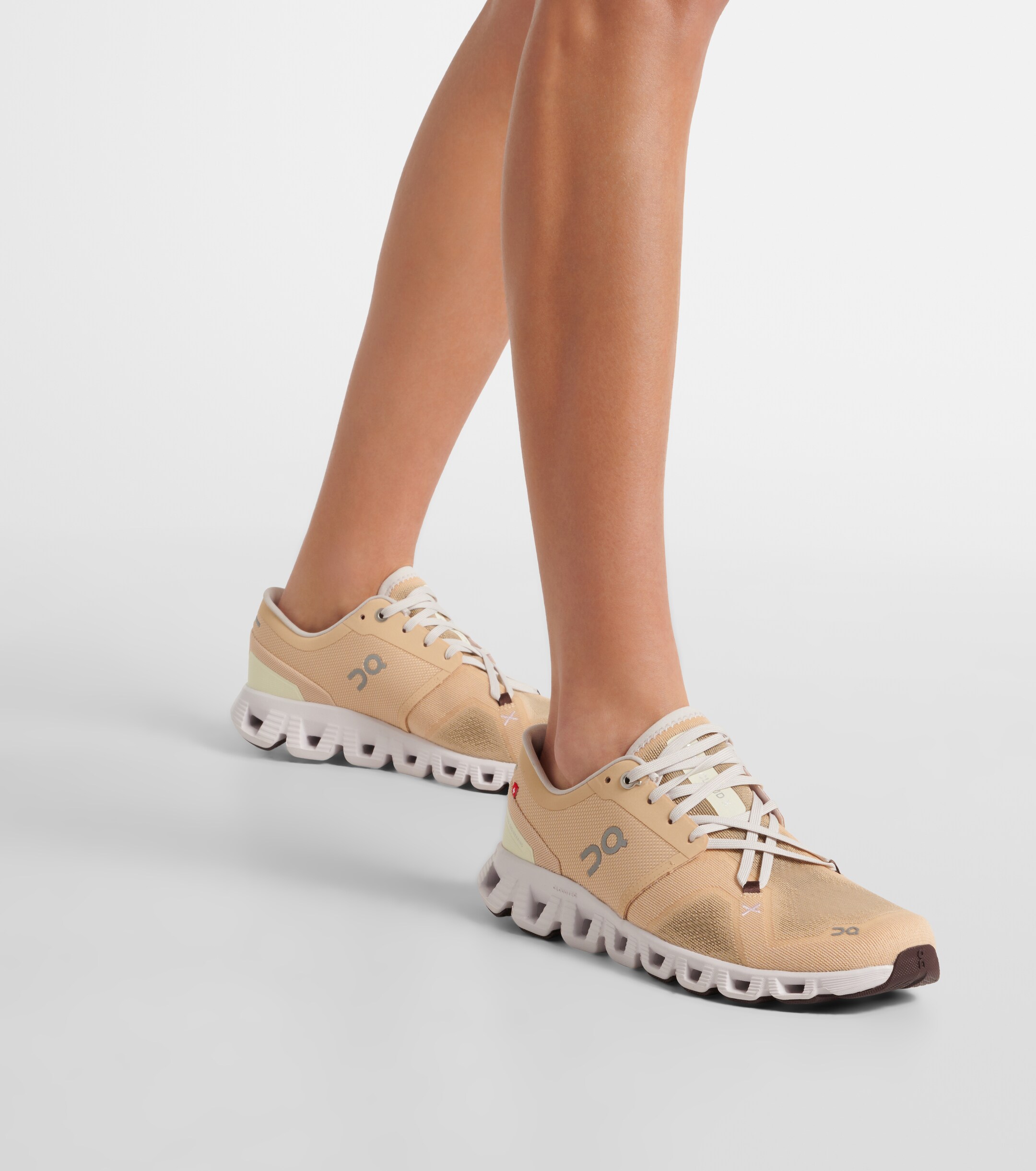 ON Cloud X3 sneakers thumbnail