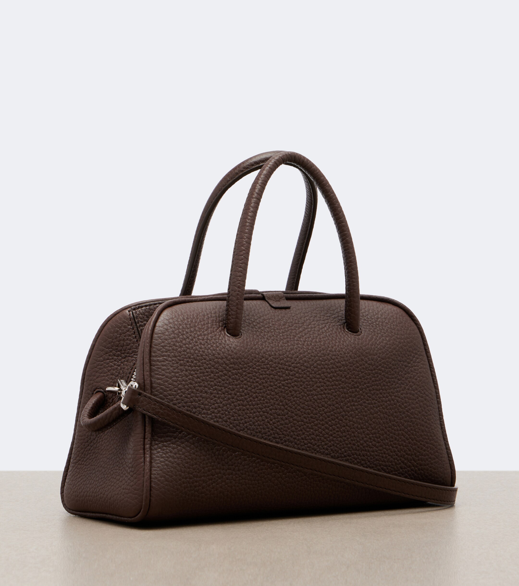 Jacquemus Turismo Small leather bowling bag