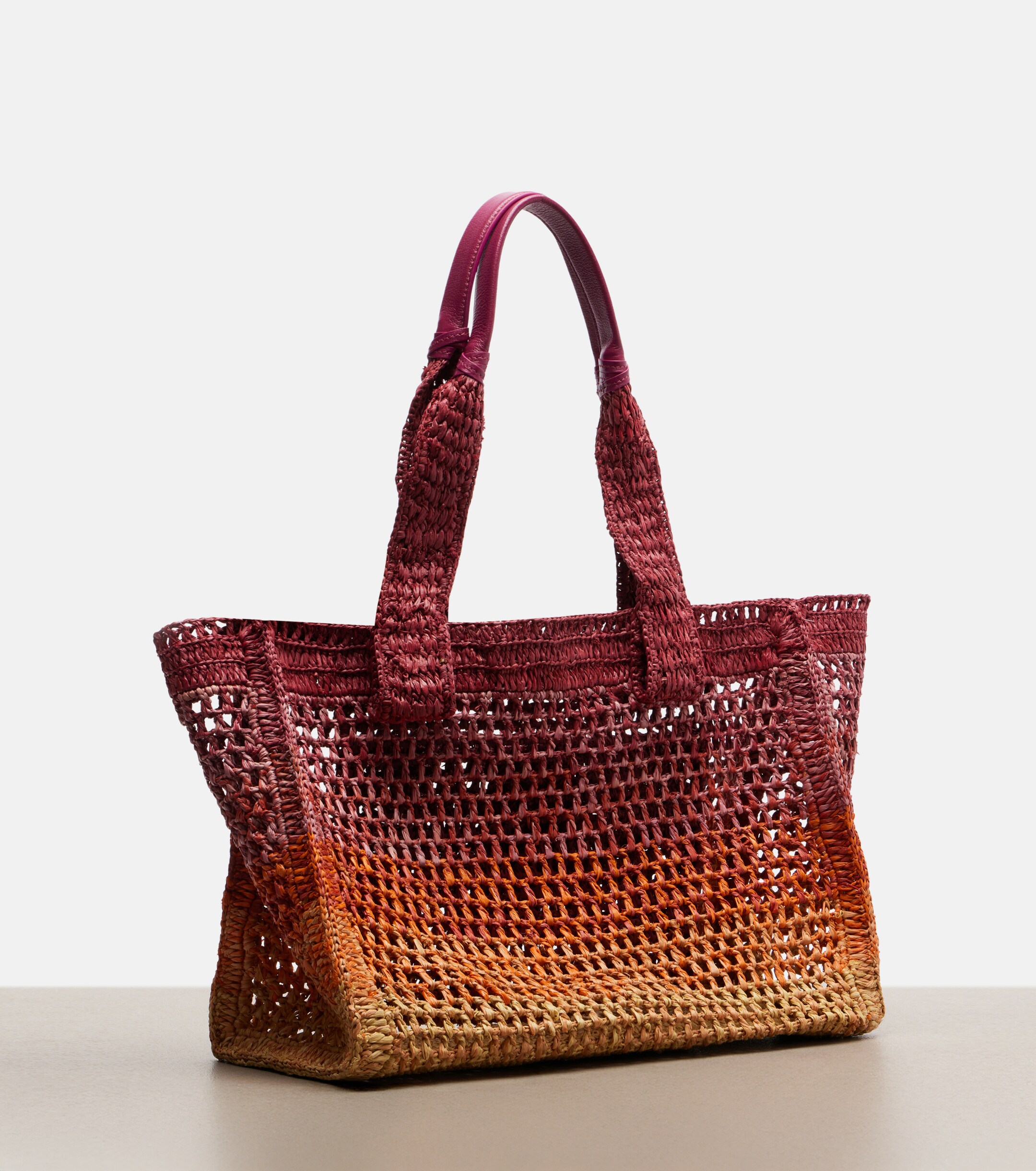 Chloé Summer Banana East-West raffia tote bag