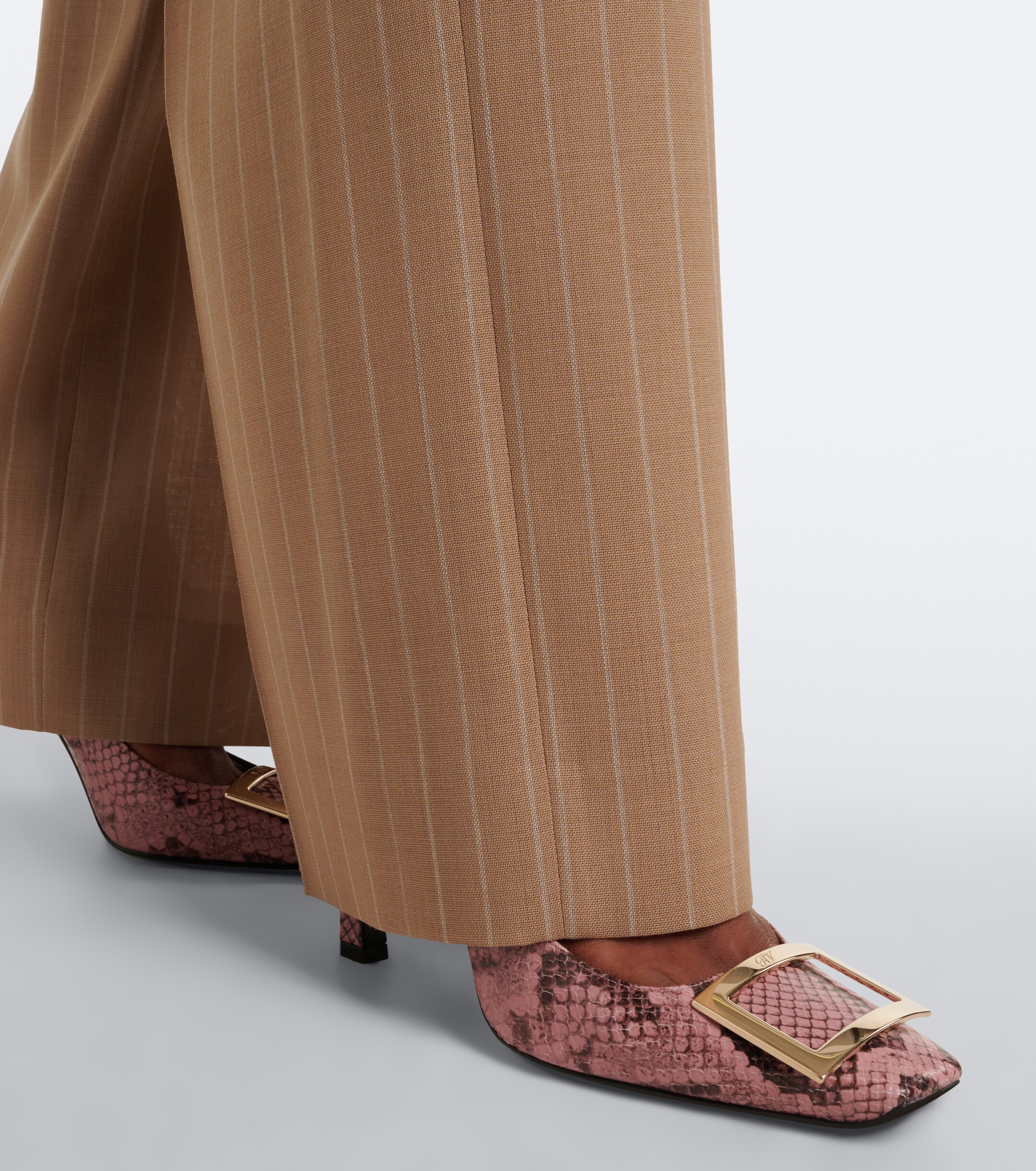 ROGER VIVIER Roger Vivier Trompette snake-print leather pumps