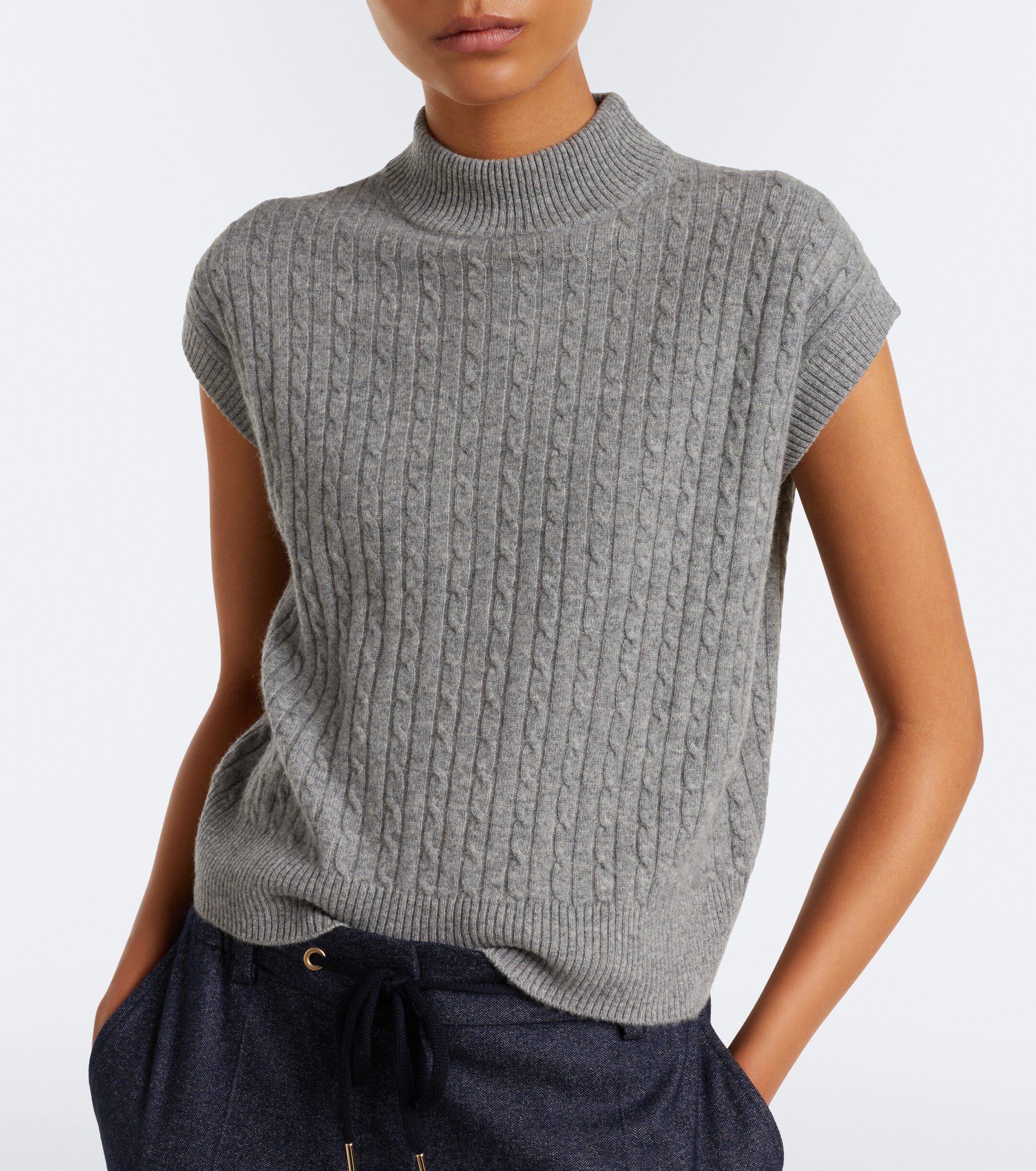 Eleventy Eleventy Cashmere sweater vest