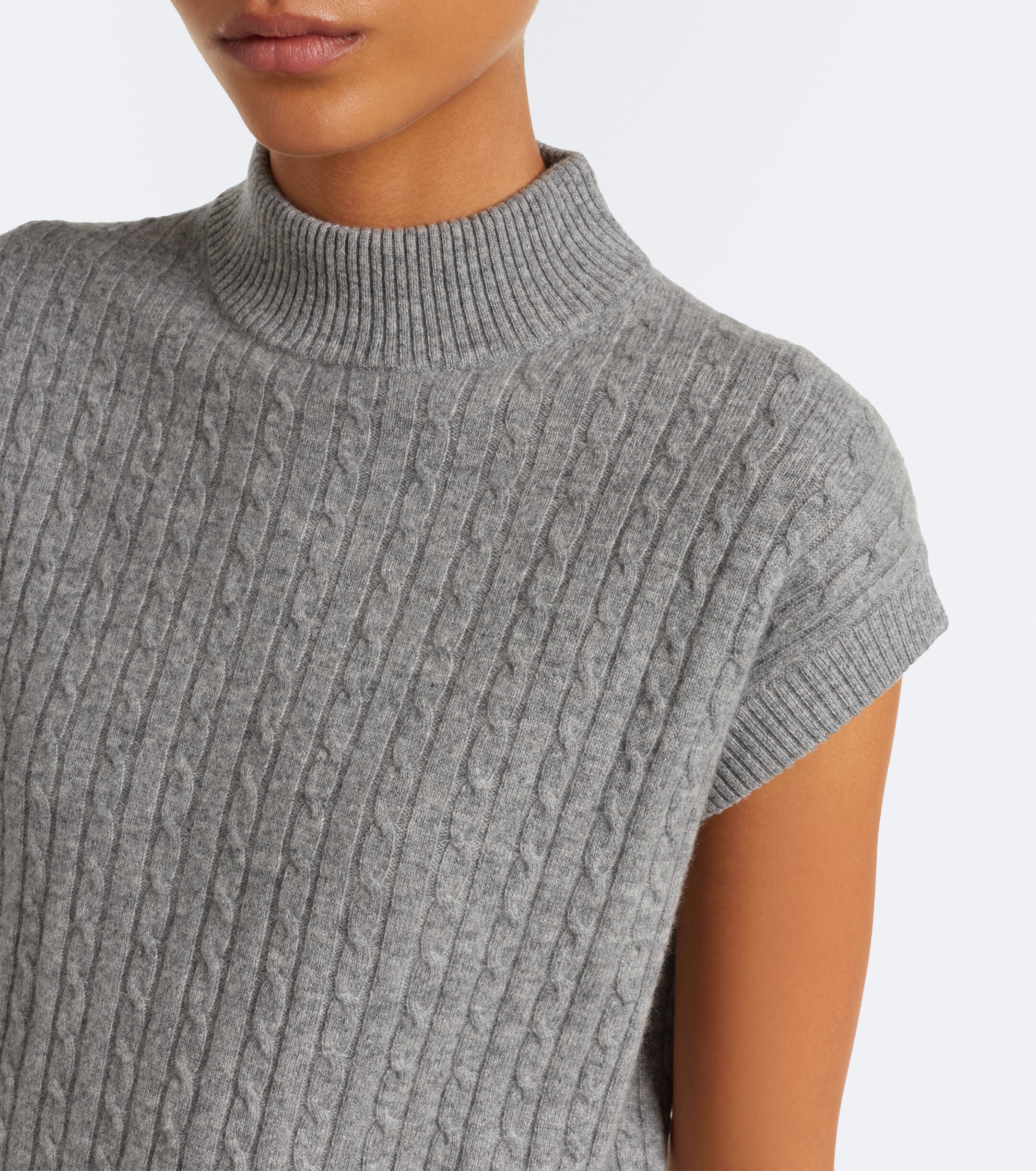 Eleventy Eleventy Cashmere sweater vest