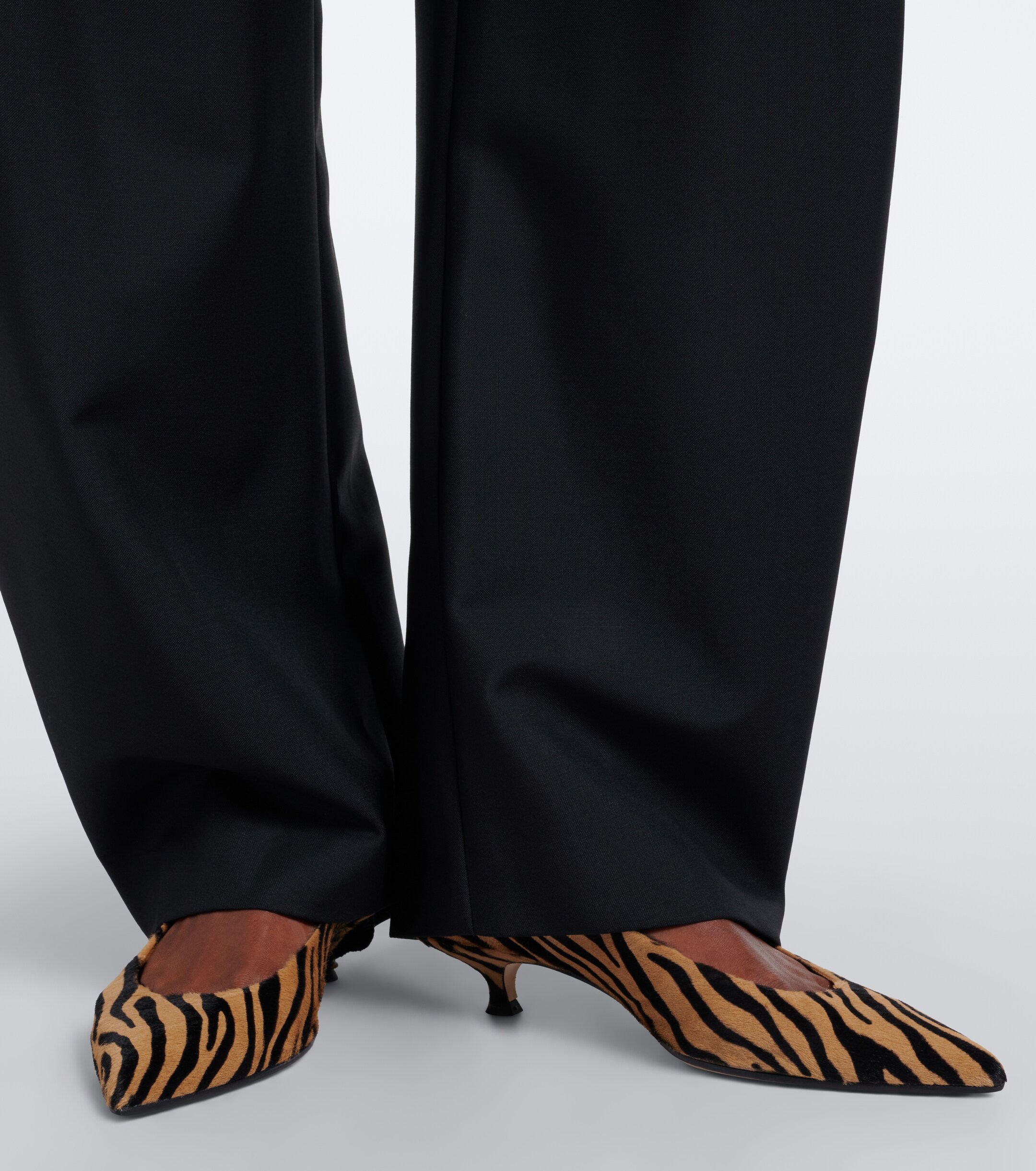 AEYDE Aeyde Cari tiger-print calf hair pumps