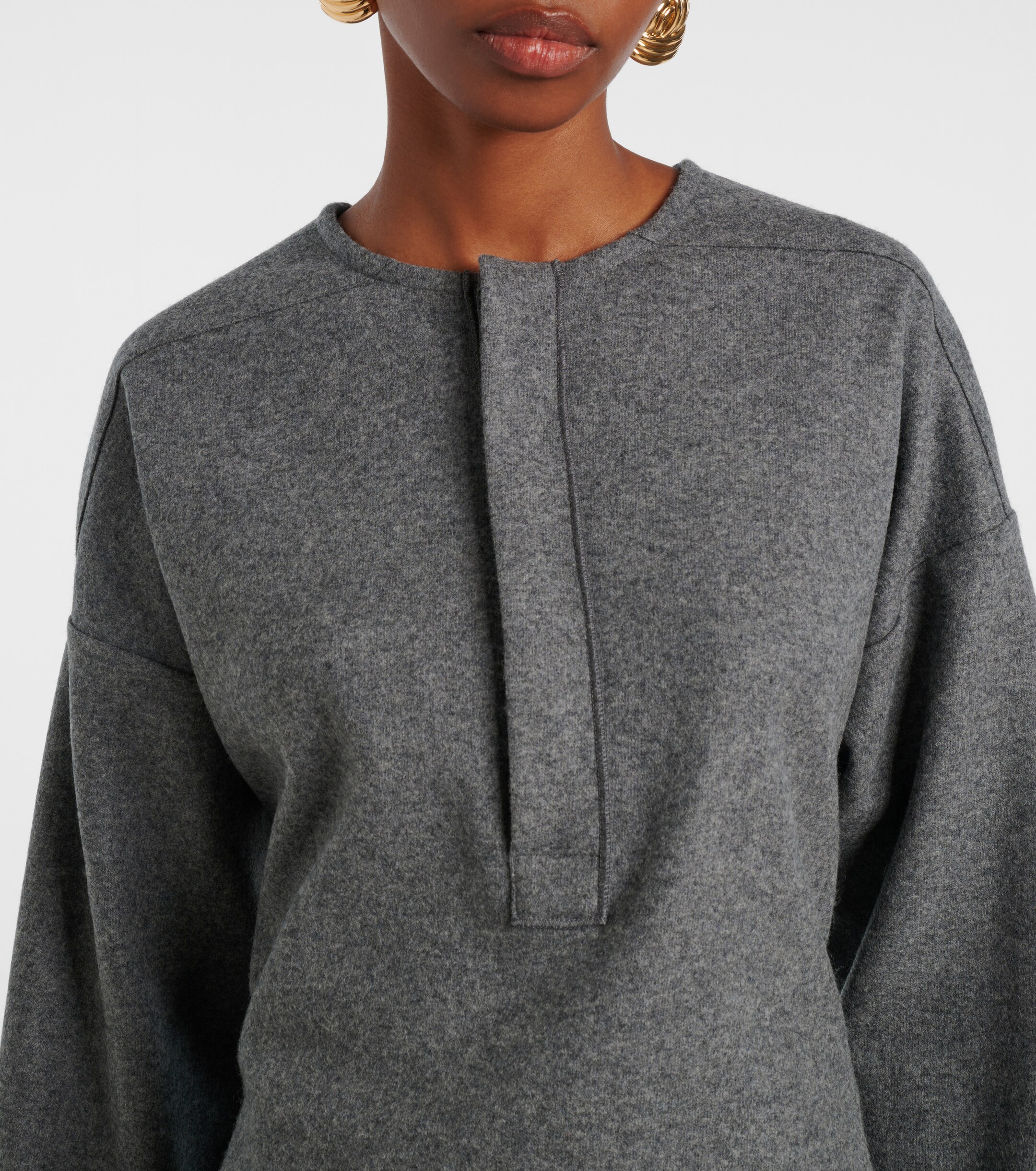 Victoria Beckham Victoria Beckham Wool and cashmere Henley shirt