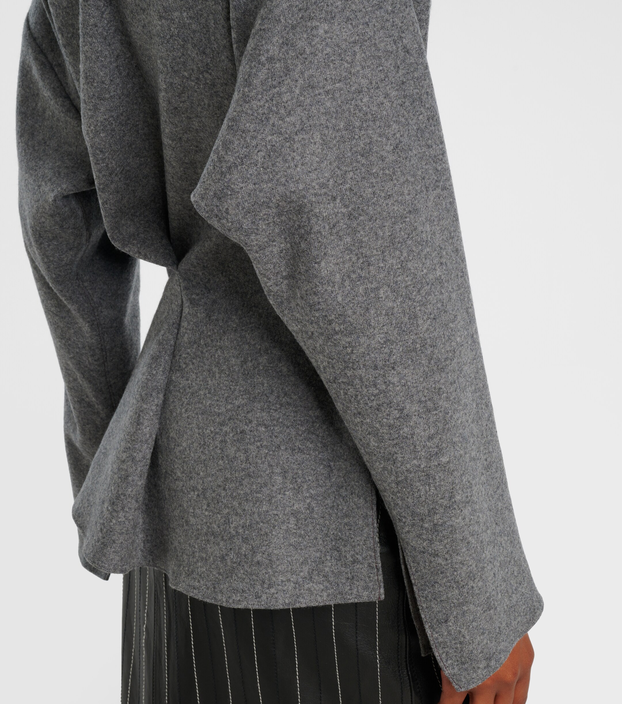 Victoria Beckham Victoria Beckham Wool and cashmere Henley shirt