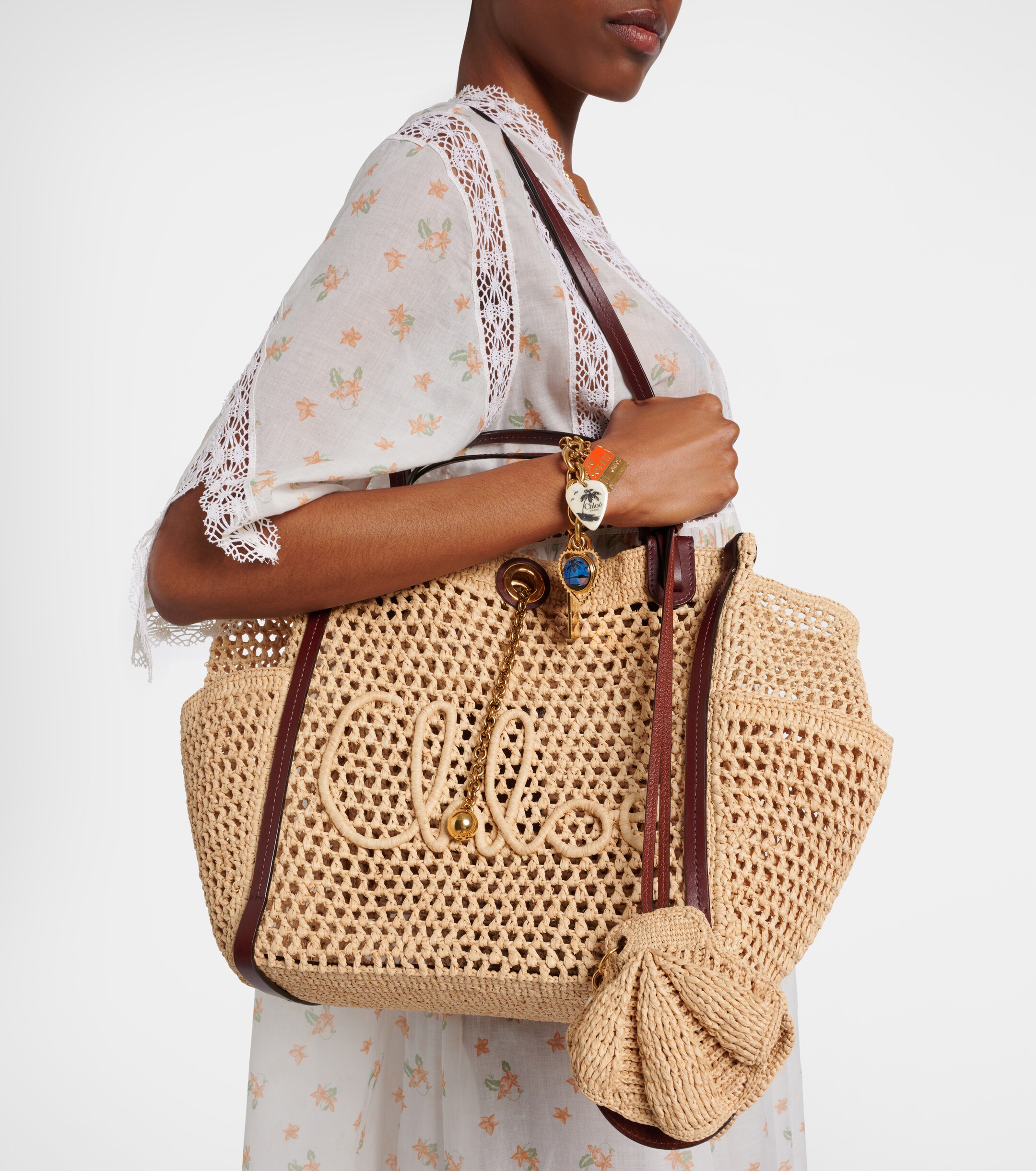 Chloé Chloé Iconic Small raffia tote bag