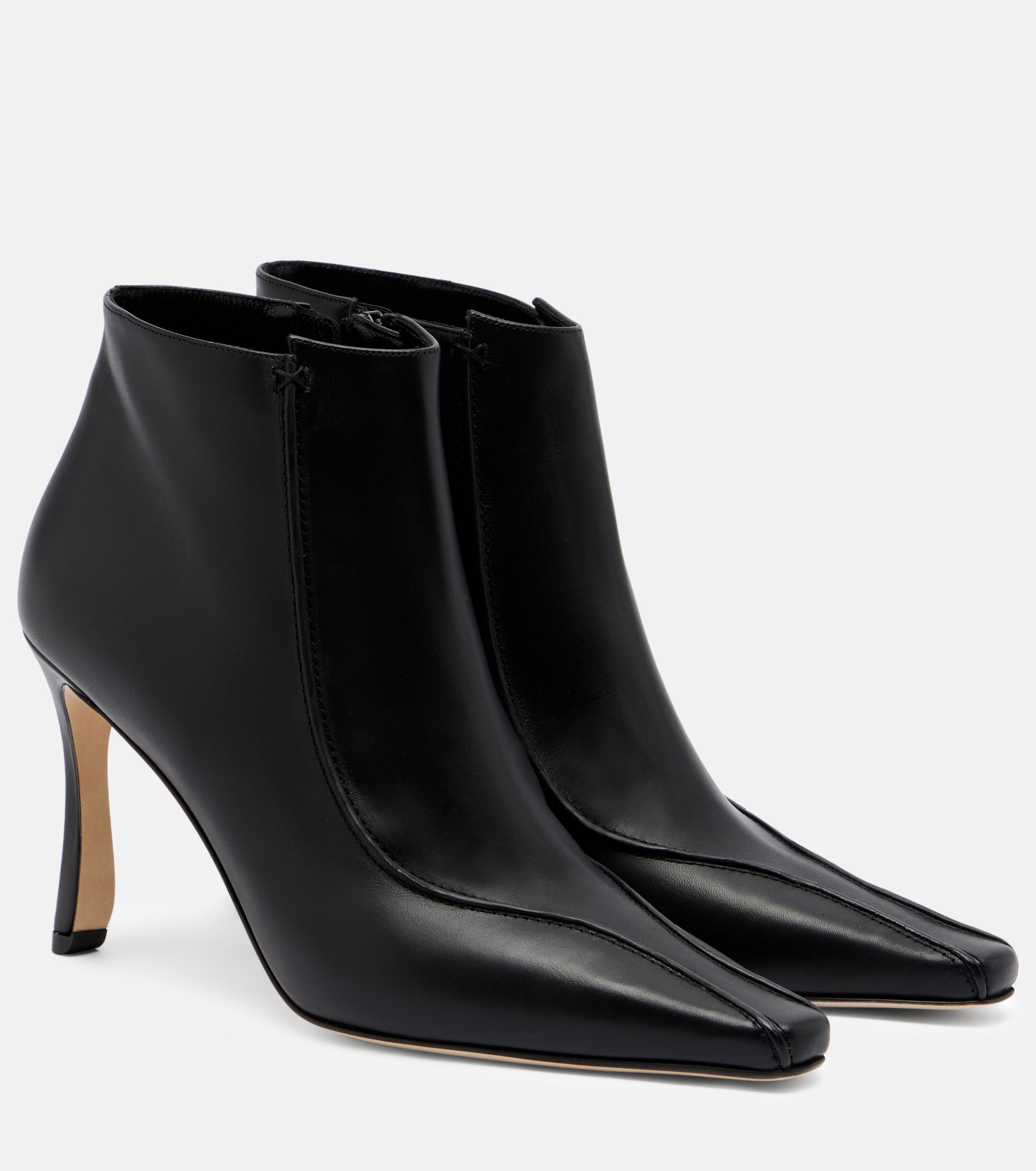 MANOLO BLAHNIK Manolo Blahnik Milleta leather ankle boots
