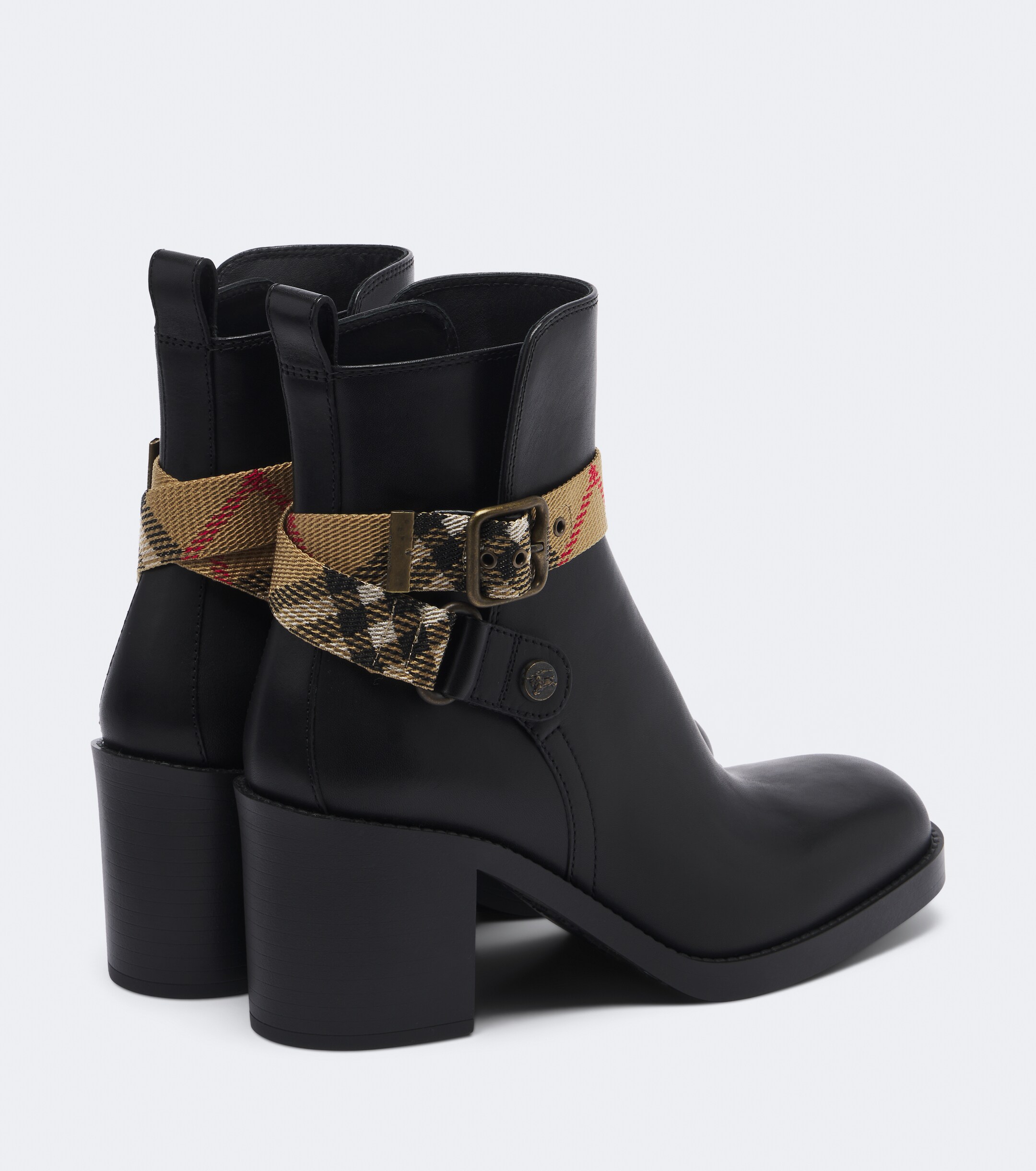 Burberry Burberry Huntley leather ankle boots
