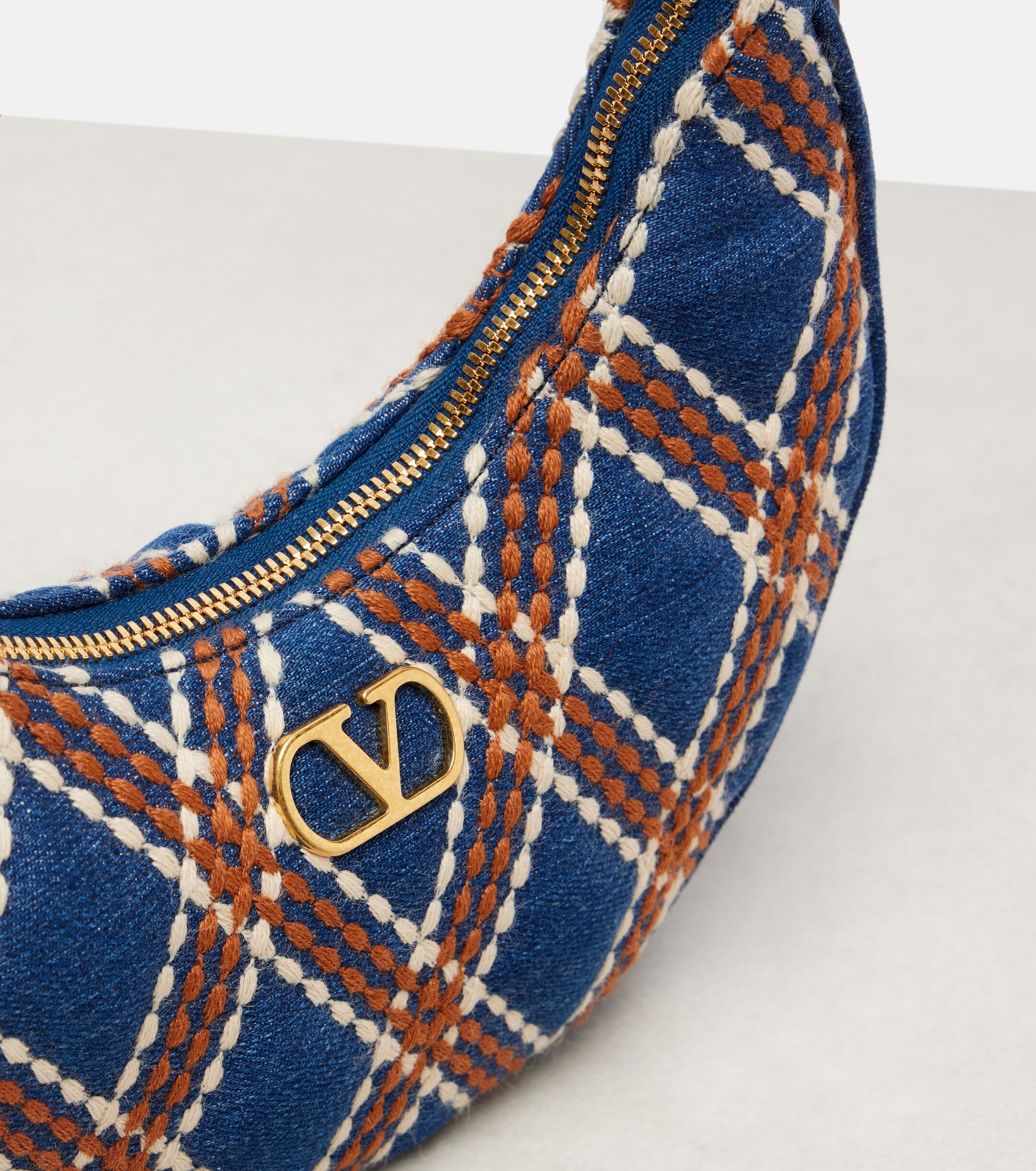 Valentino Garavani Quiltie 67 embroidered denim shoulder bag thumbnail