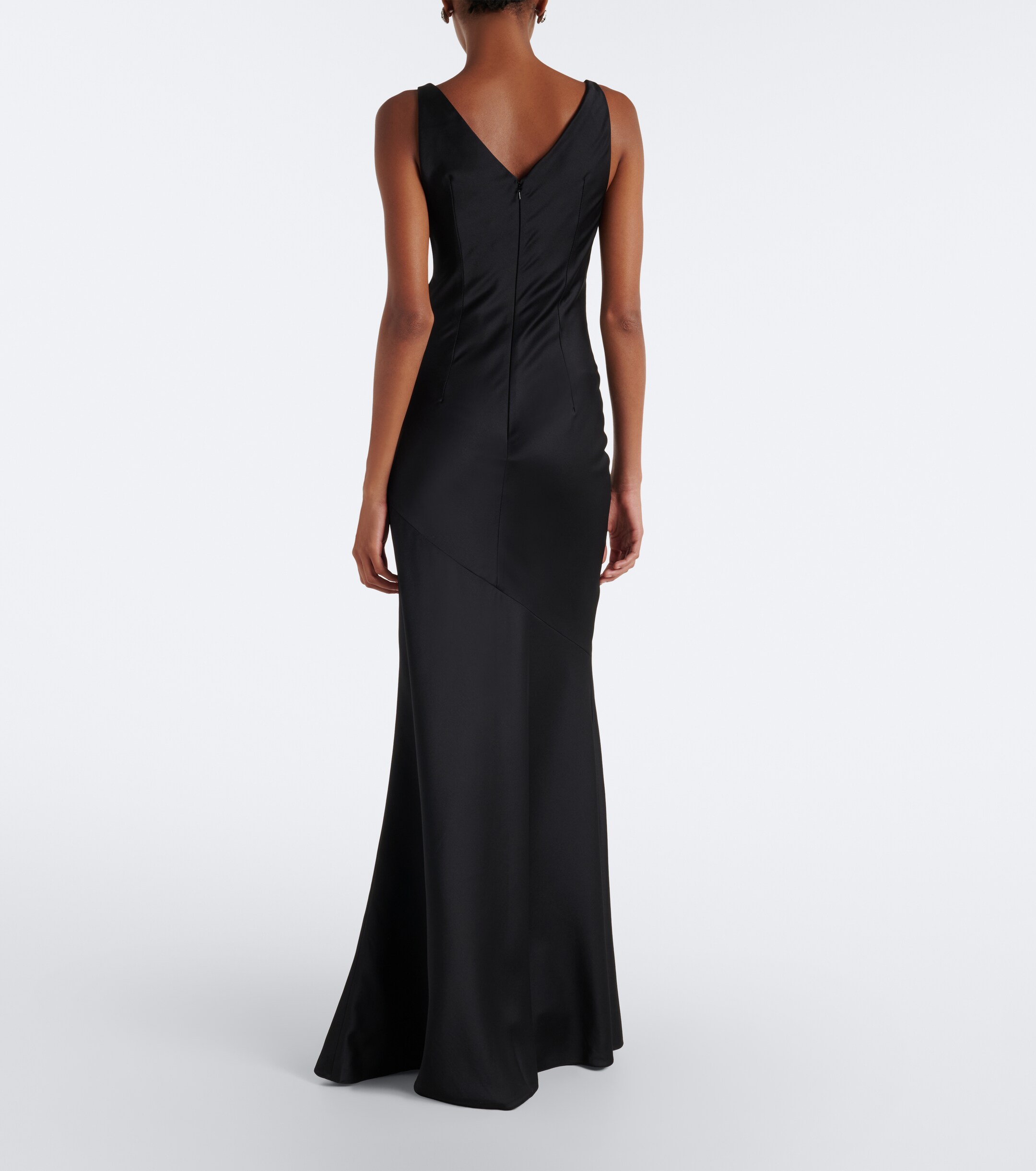 Safiyaa Safiyaa Mela embellished crêpe gown
