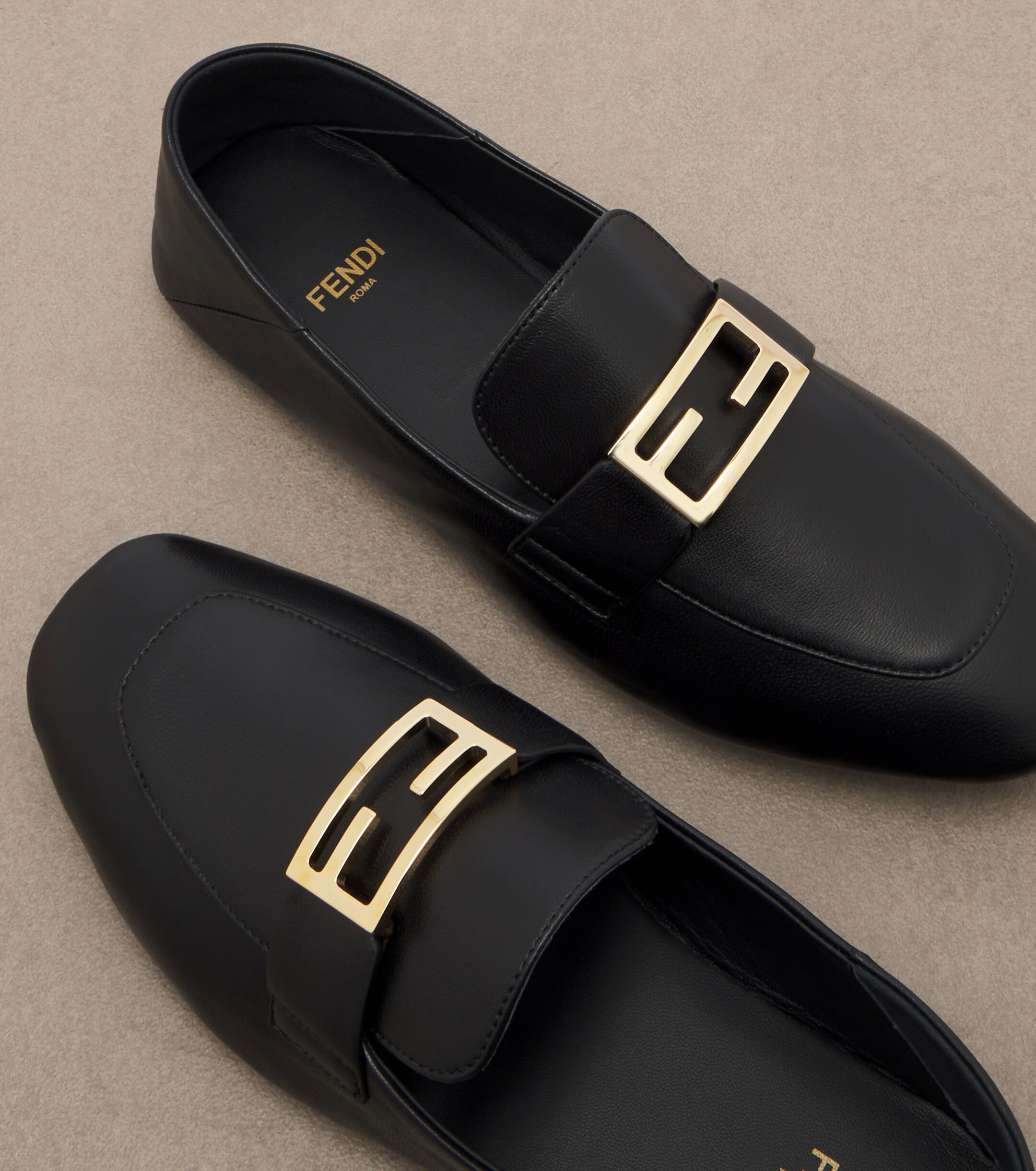 Fendi Fendi Tube leather driving shoes