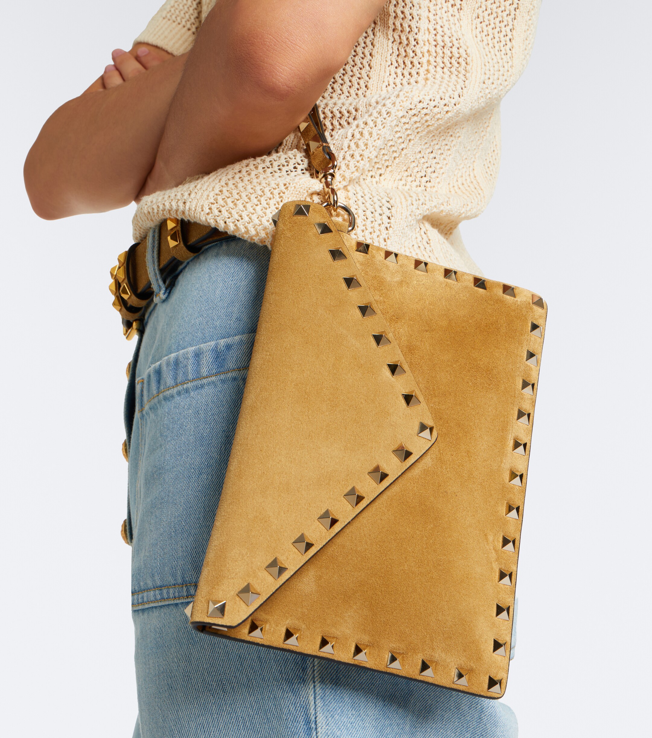 Valentino Garavani Rockstud Medium suede pouch thumbnail