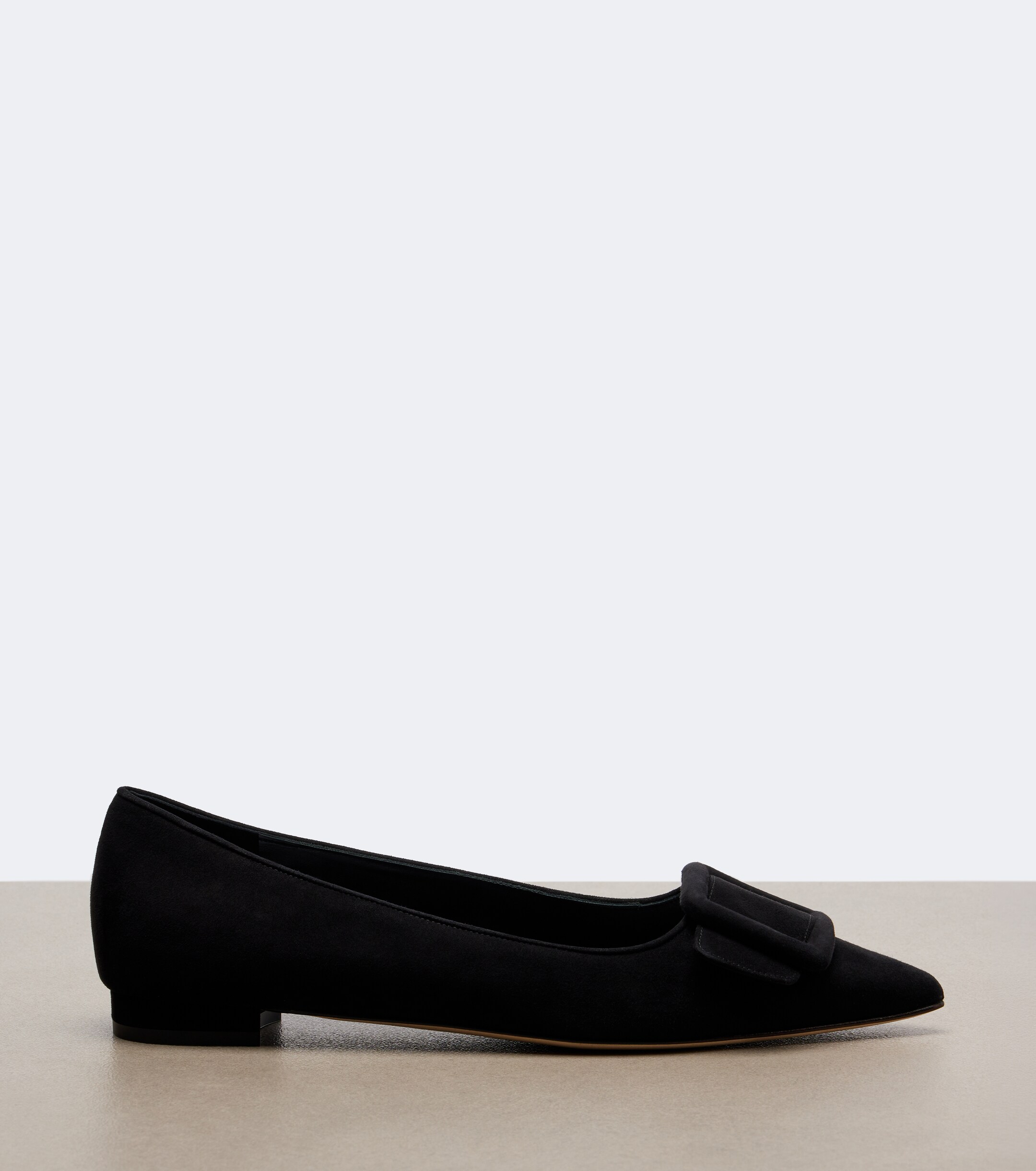 MANOLO BLAHNIK Manolo Blahnik Maysale suede ballet flats