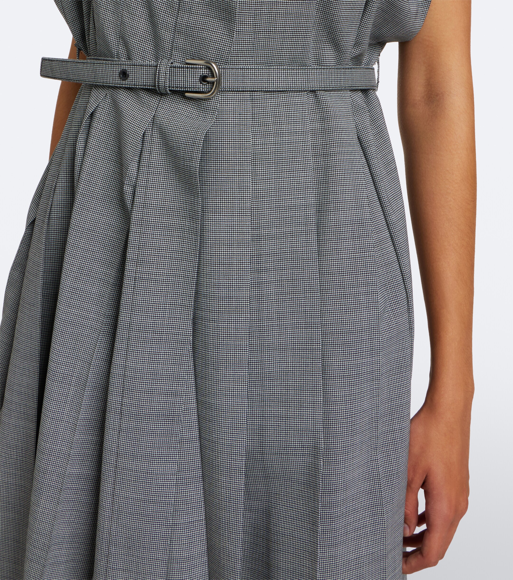 Junya Watanabe Junya Watanabe Houndstooth pleated asymmetric midi dress