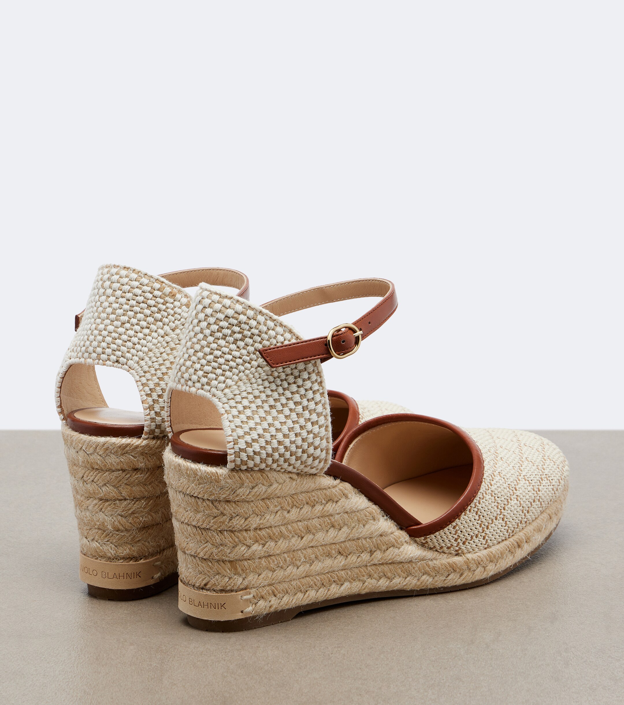 MANOLO BLAHNIK Manolo Blahnik Espadrahi raffia-effect espadrille wedges