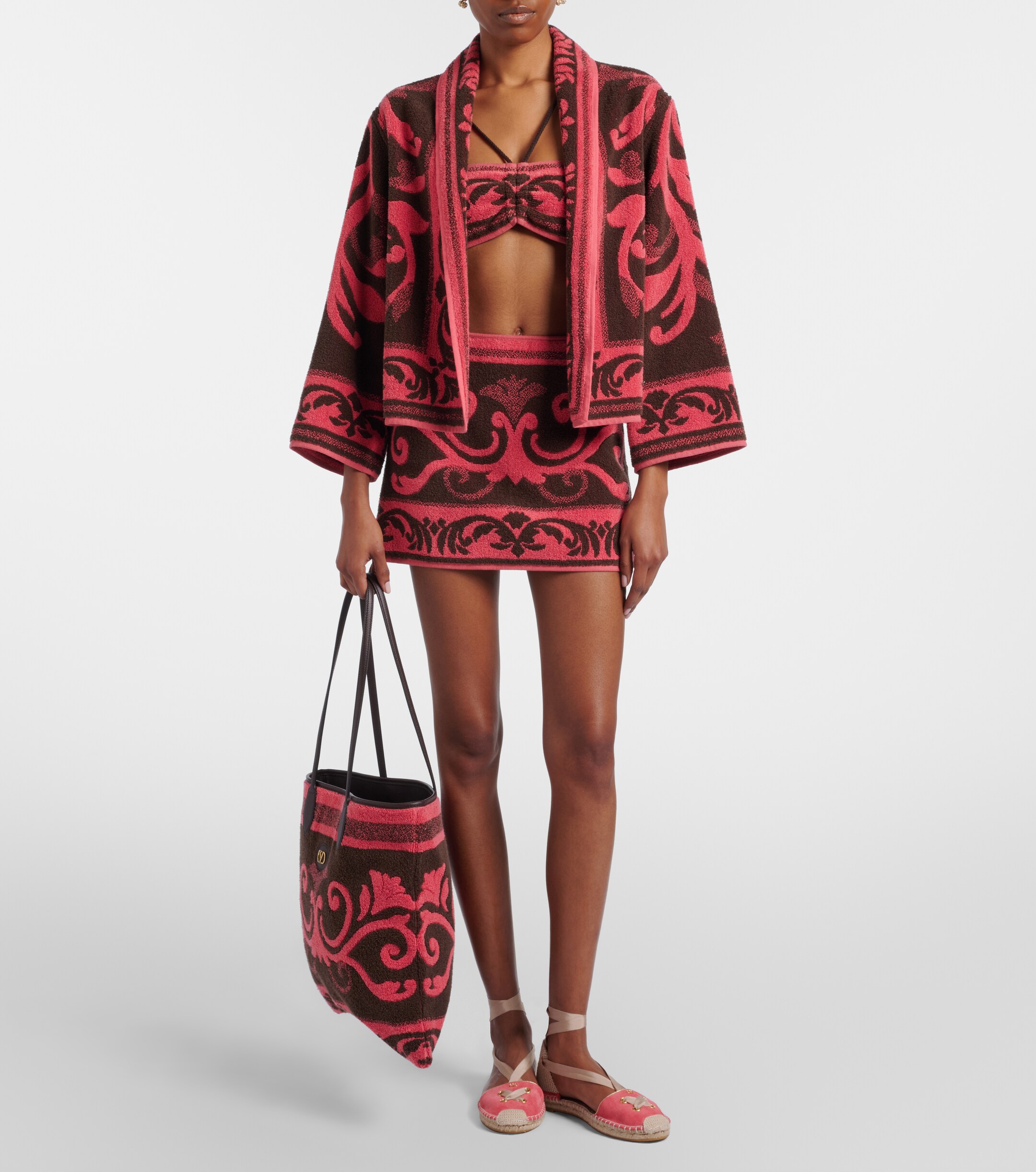 Valentino Garavani VLogo Medium terry tote bag thumbnail