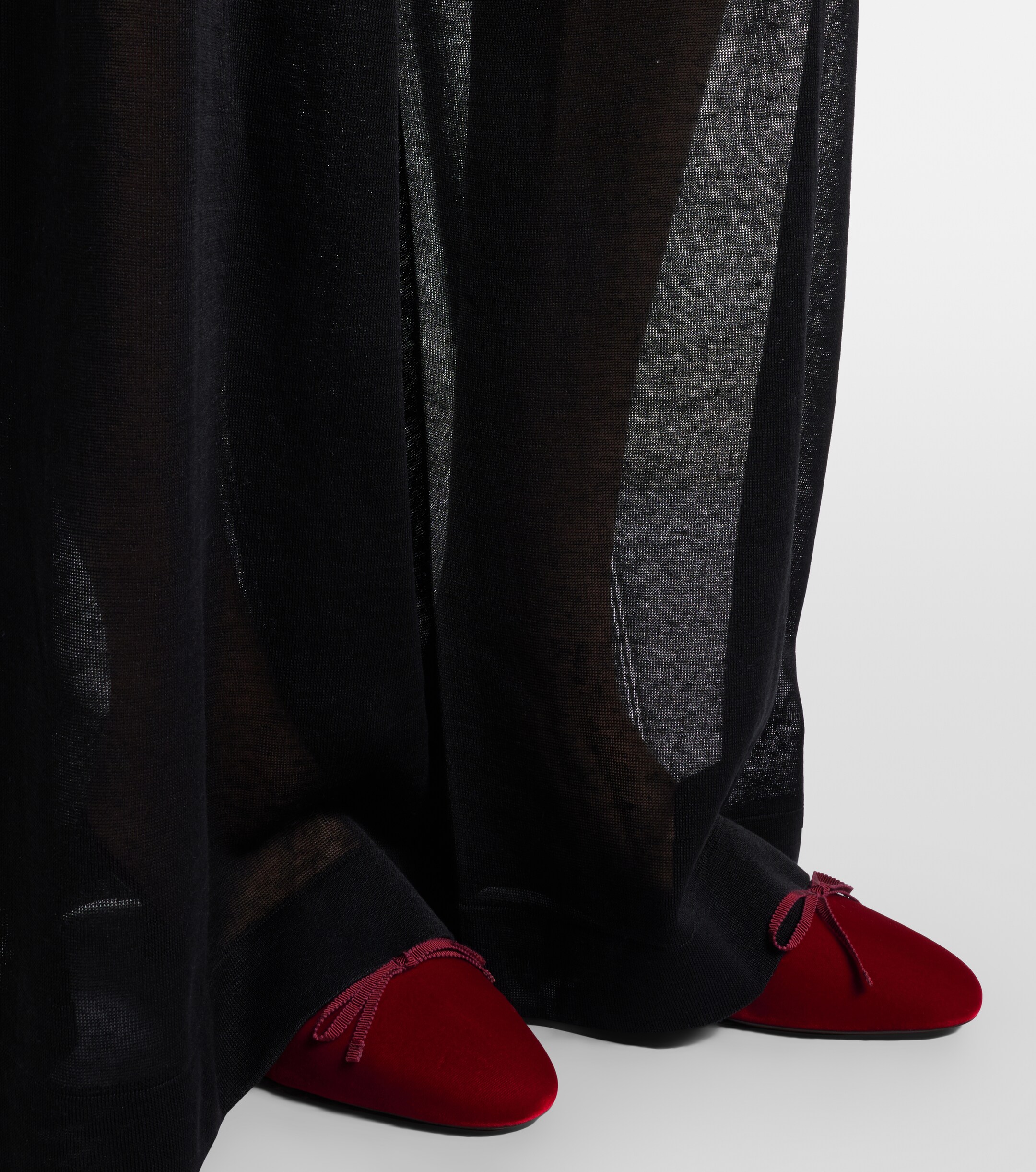 Herbert Levine Herbert Levine 24/7 velvet mules