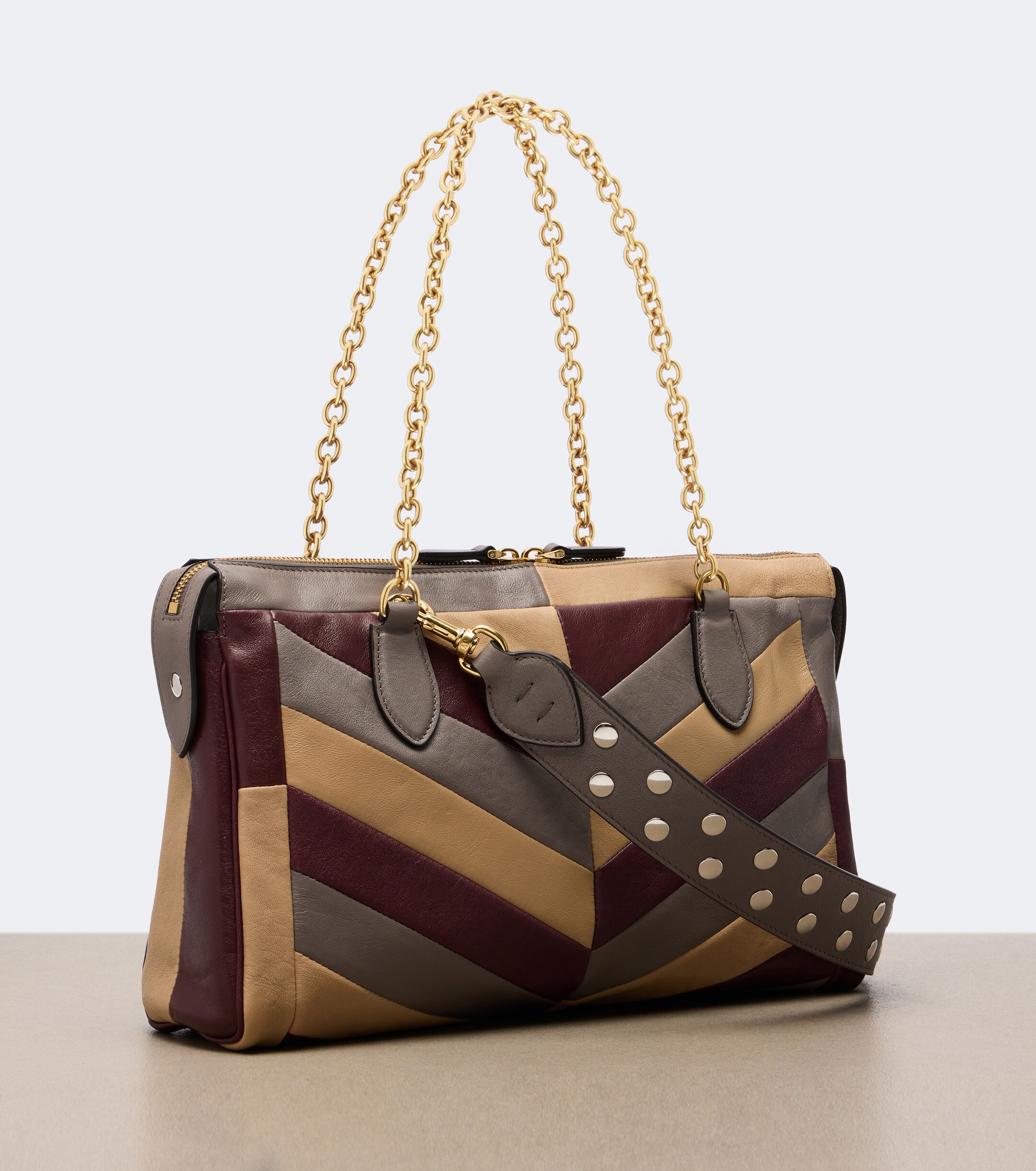 Valentino Garavani Valentino Garavani Panthea Medium chevron leather shoulder bag
