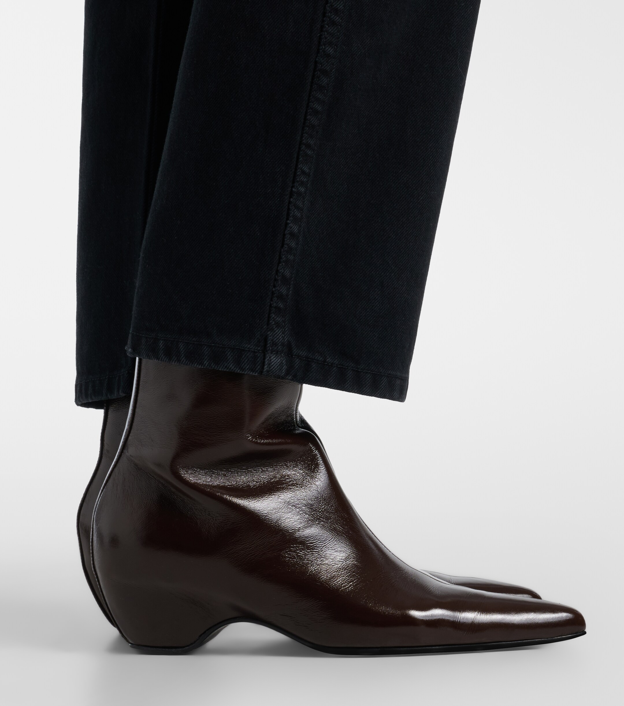 KHAITE Khaite Sybil leather ankle boots