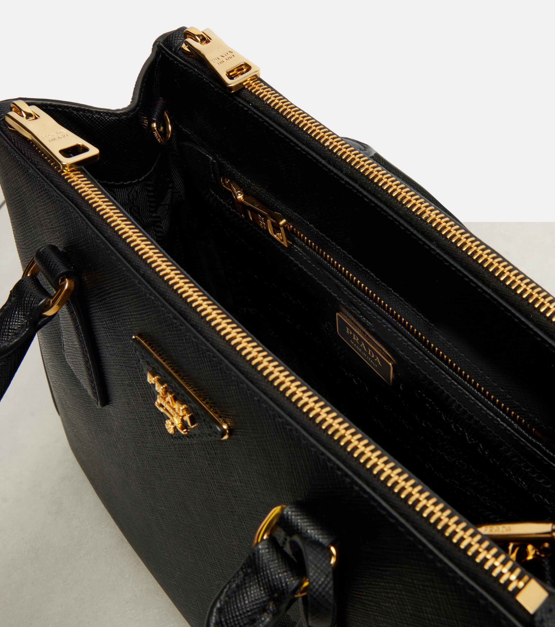 Prada Prada Galleria Medium leather tote bag