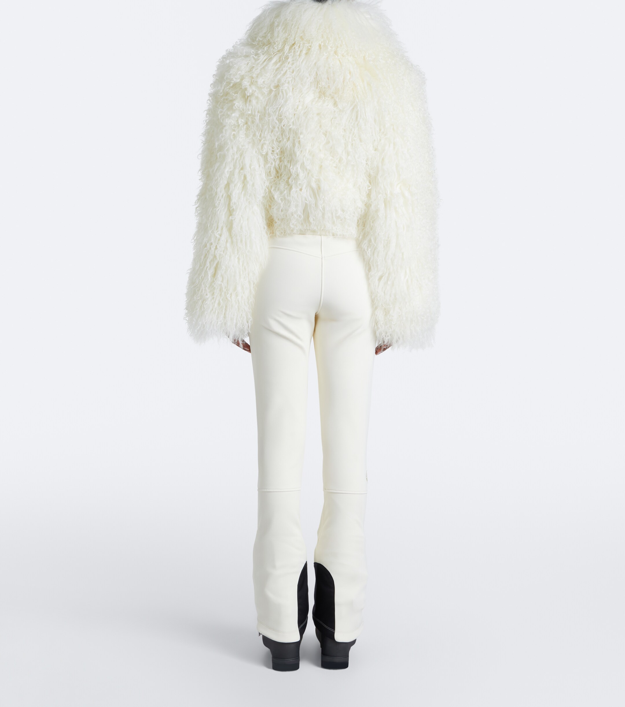 CORDOVA Cordova Nozawa shearling jacket