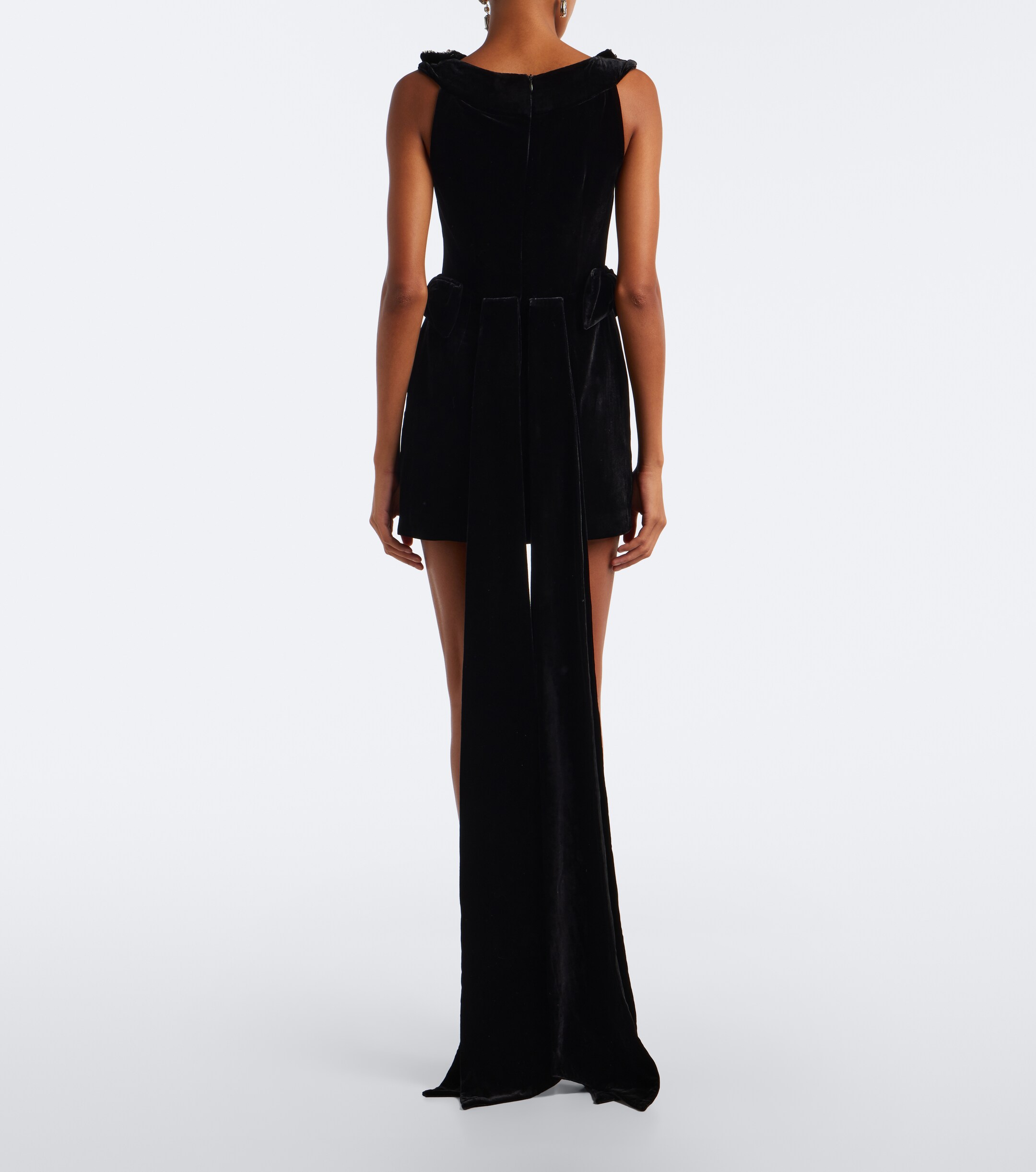 The New Arrivals Ilkyaz Ozel The New Arrivals Ilkyaz Ozel Daphne embellished velvet minidress