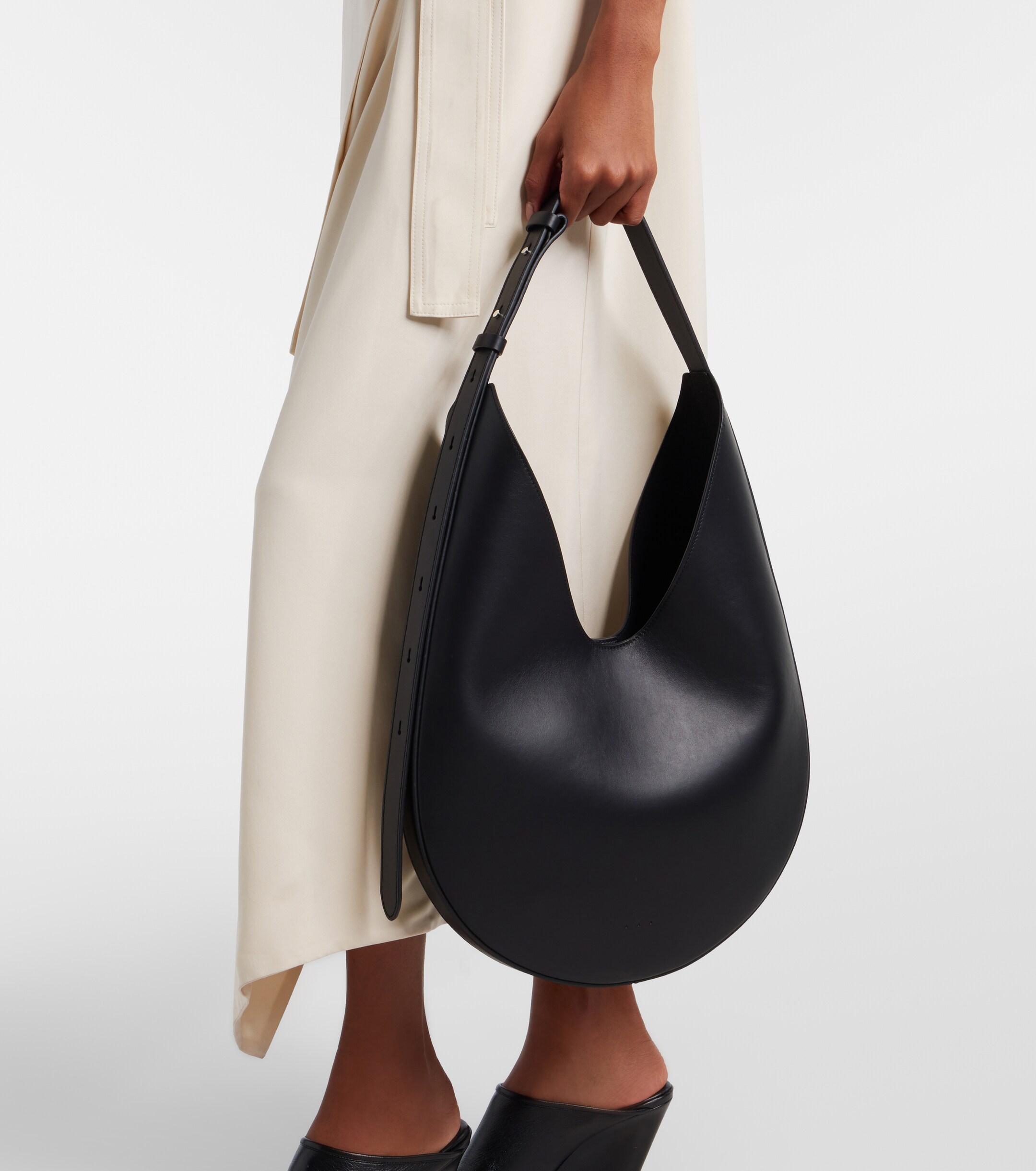 AESTHER EKME Medium leather shoulder bag thumbnail