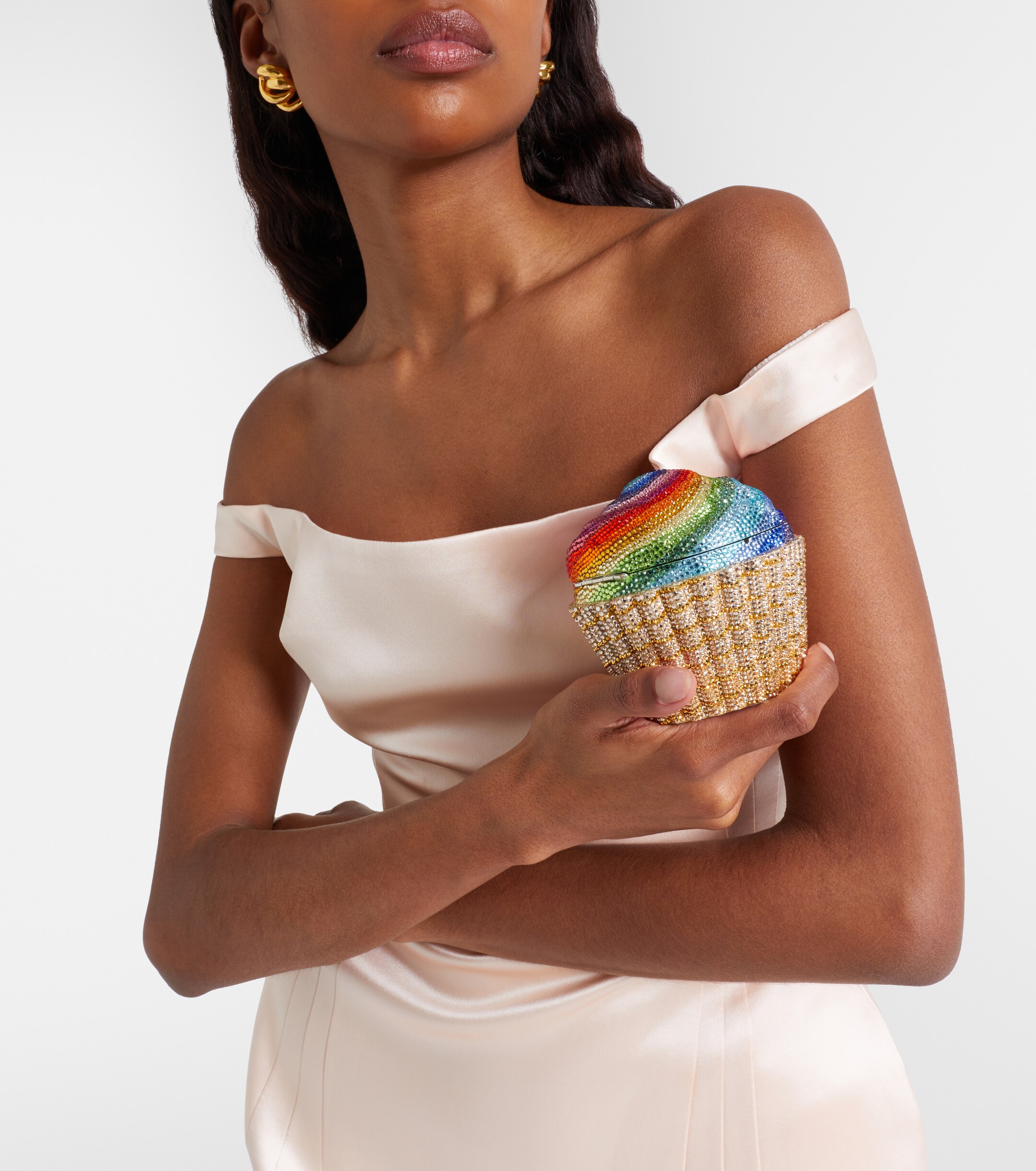 Judith Leiber Couture Rainbow Cupcake crystal-embellished clutch thumbnail