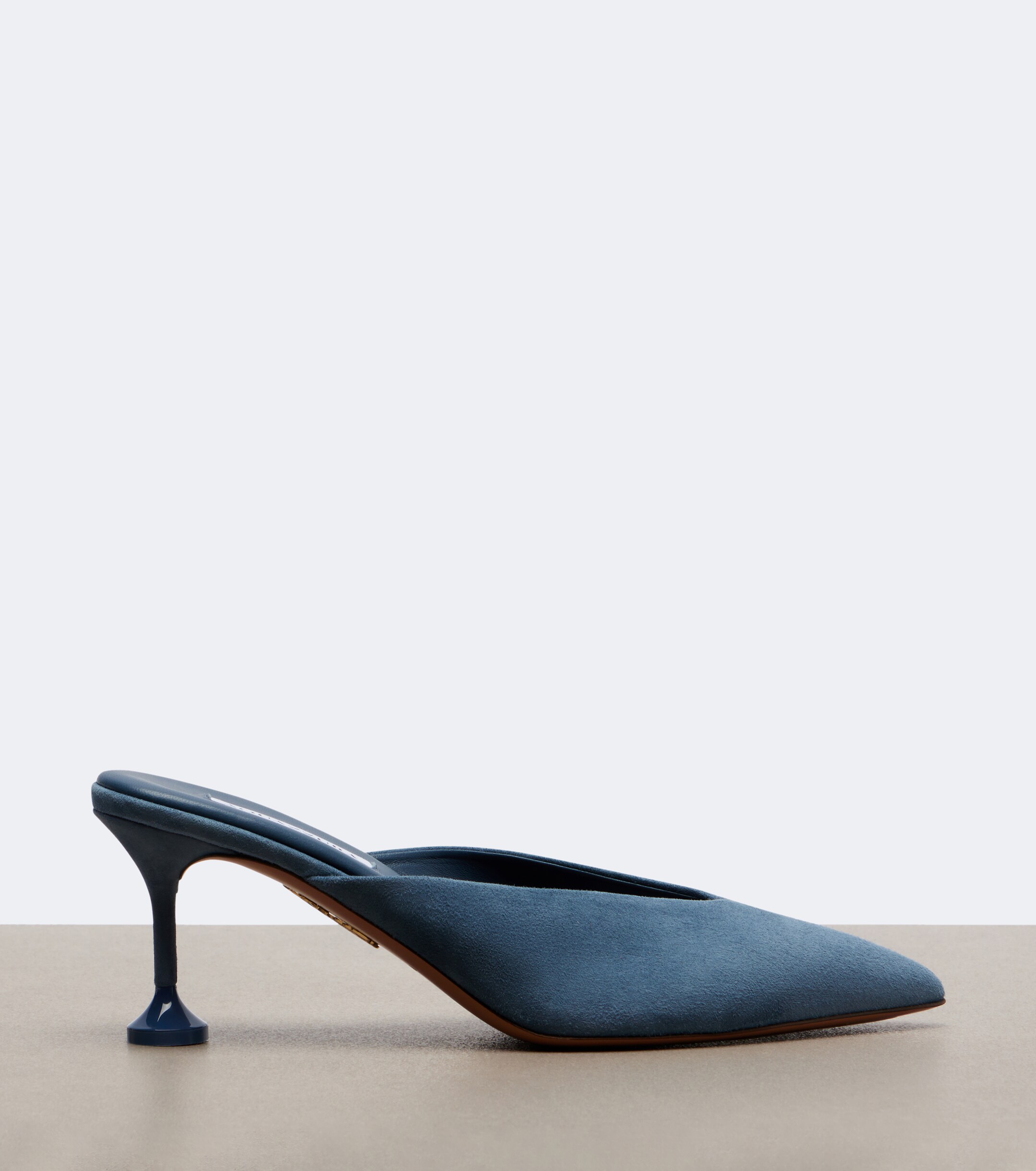 AQUAZZURA Aquazzura Bisous suede mule