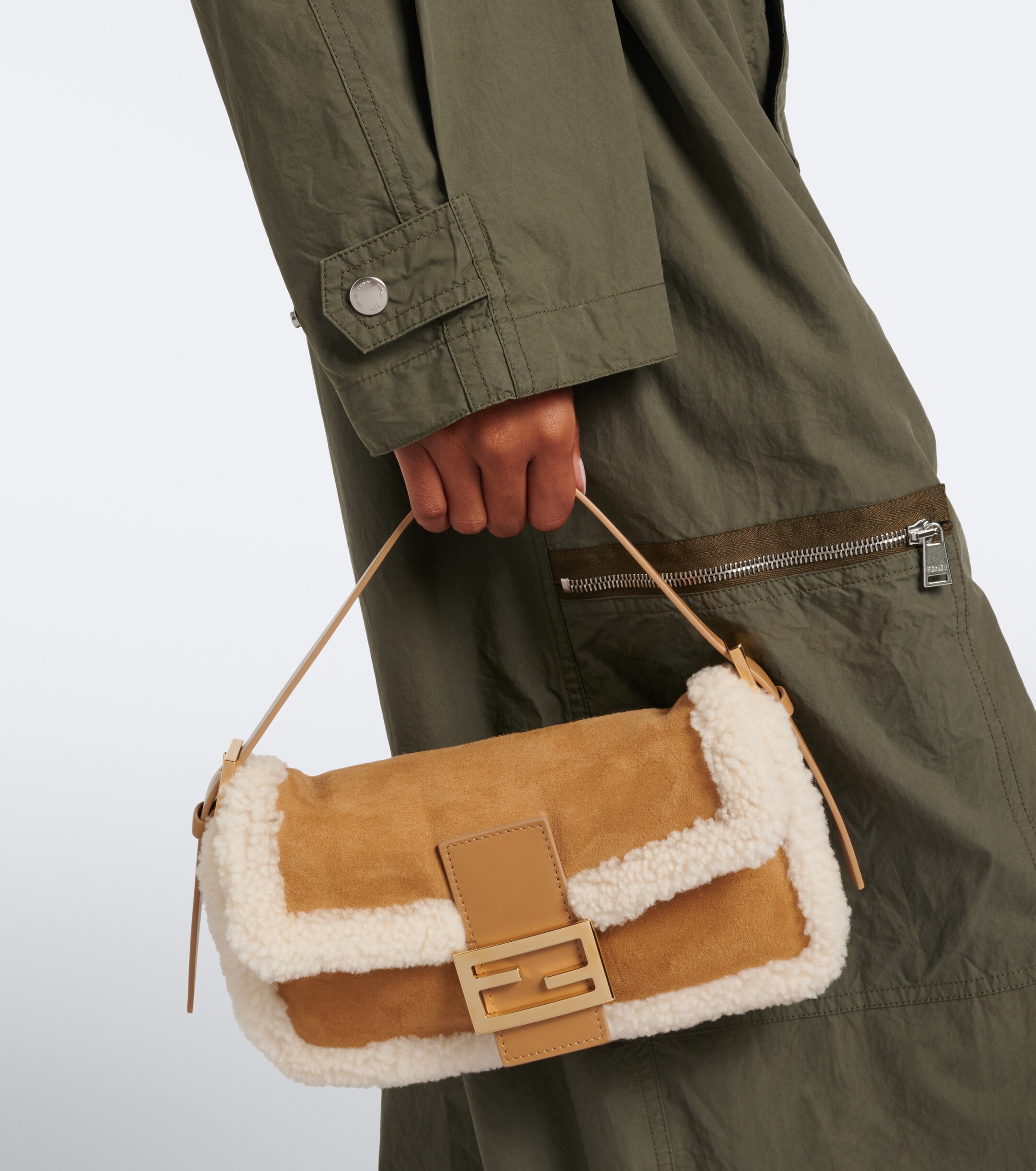 Fendi Fendi Baguette 26424 Small suede shoulder bag