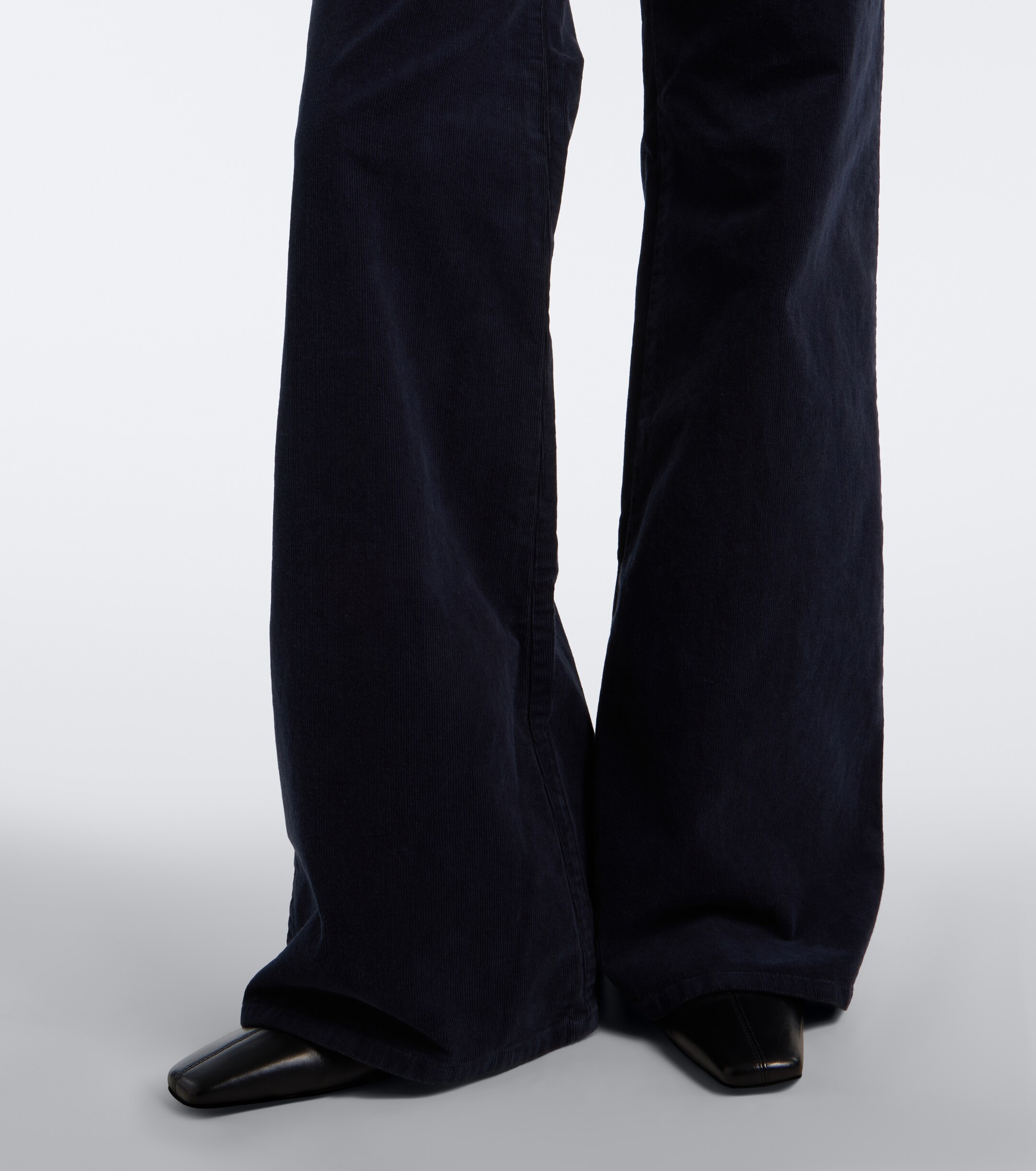 Nili Lotan Nili Lotan Florence cotton-blend corduroy wide-leg pants